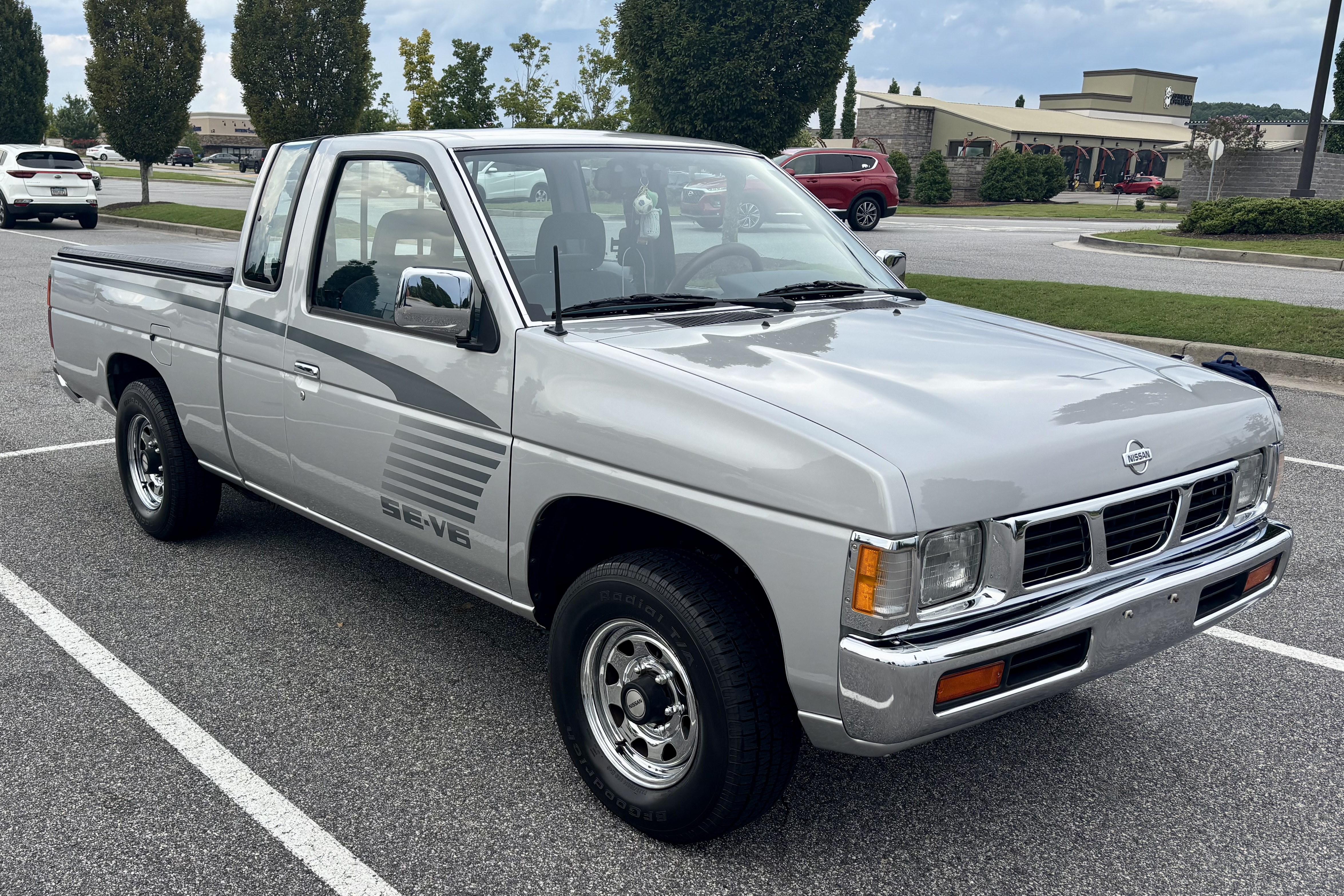 1993 Nissan Hardbody King Cab SE-V6