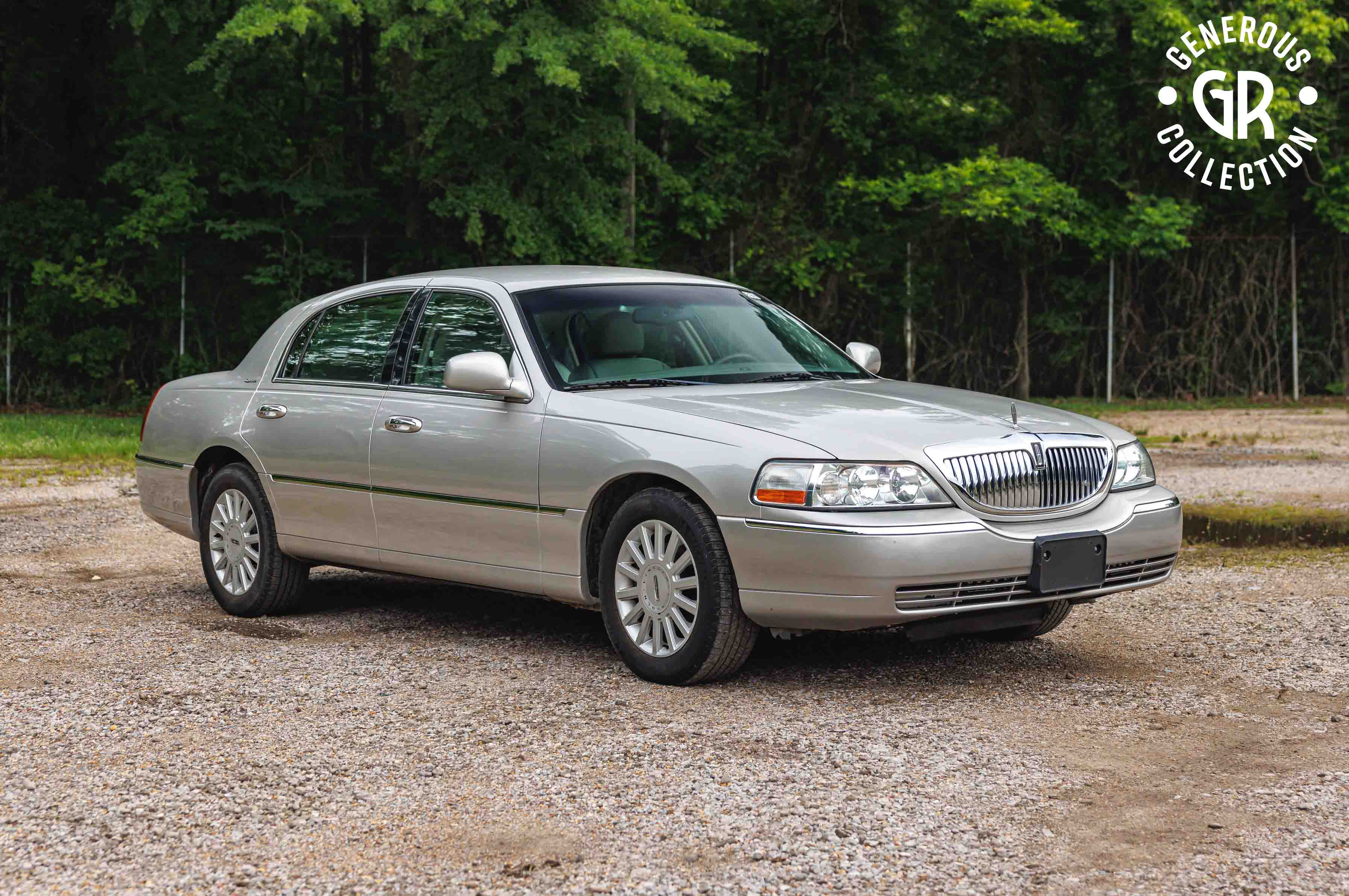 2005 Lincoln Town Car Signature Series