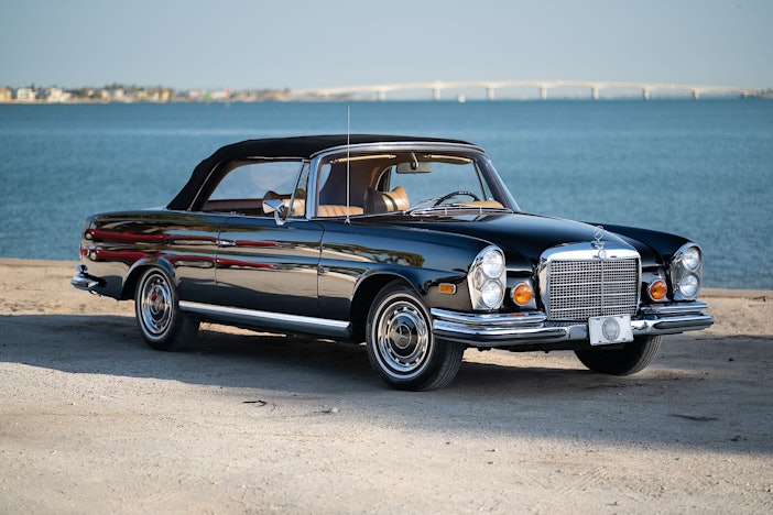 1971 Mercedes-Benz 280 SE 3.5 Cabriolet Conversion