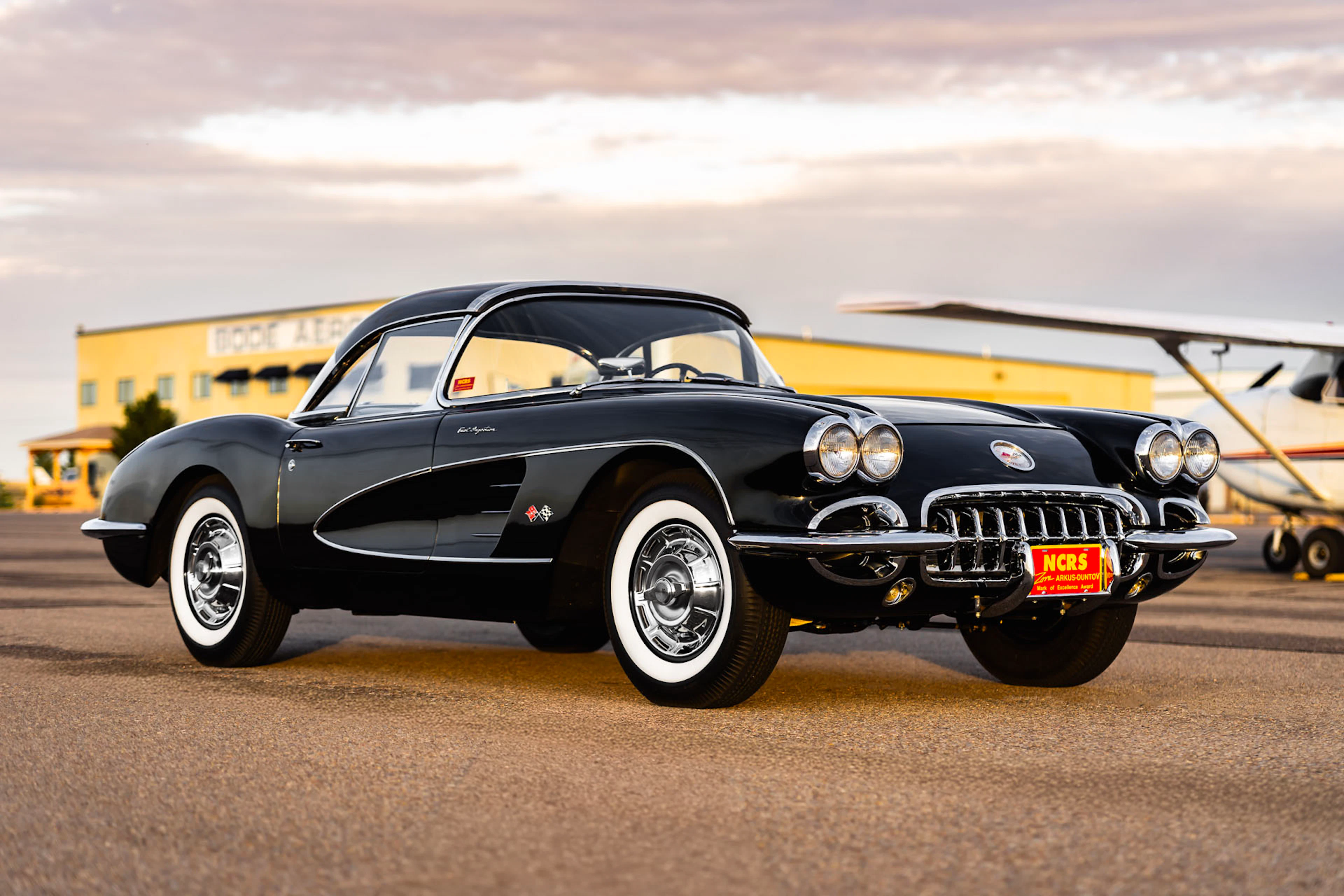 NCRS Duntov Award 1960 Chevrolet Corvette 283/290 Fuelie