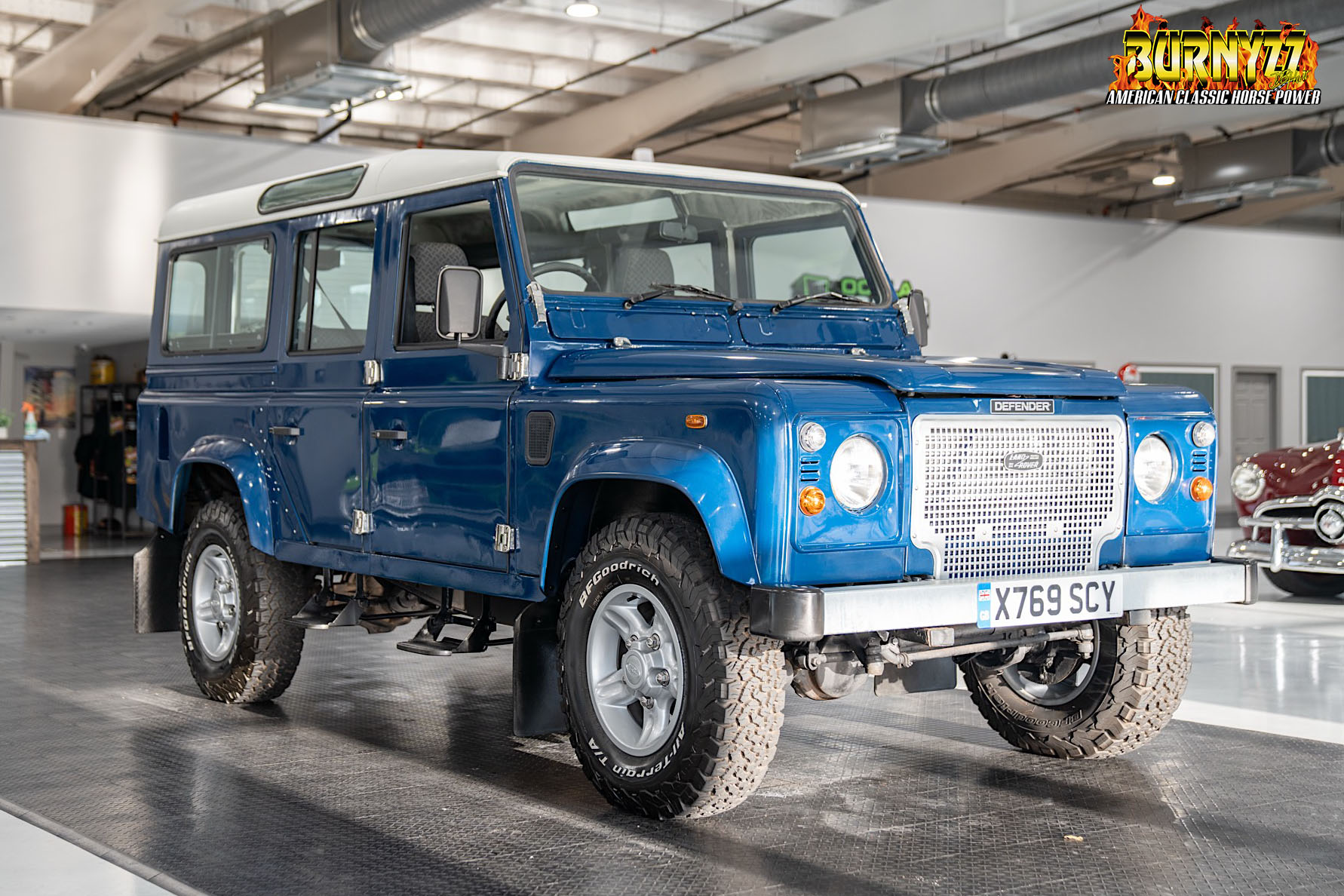 2000 Land Rover Defender 110 Td5 County 5-Speed
