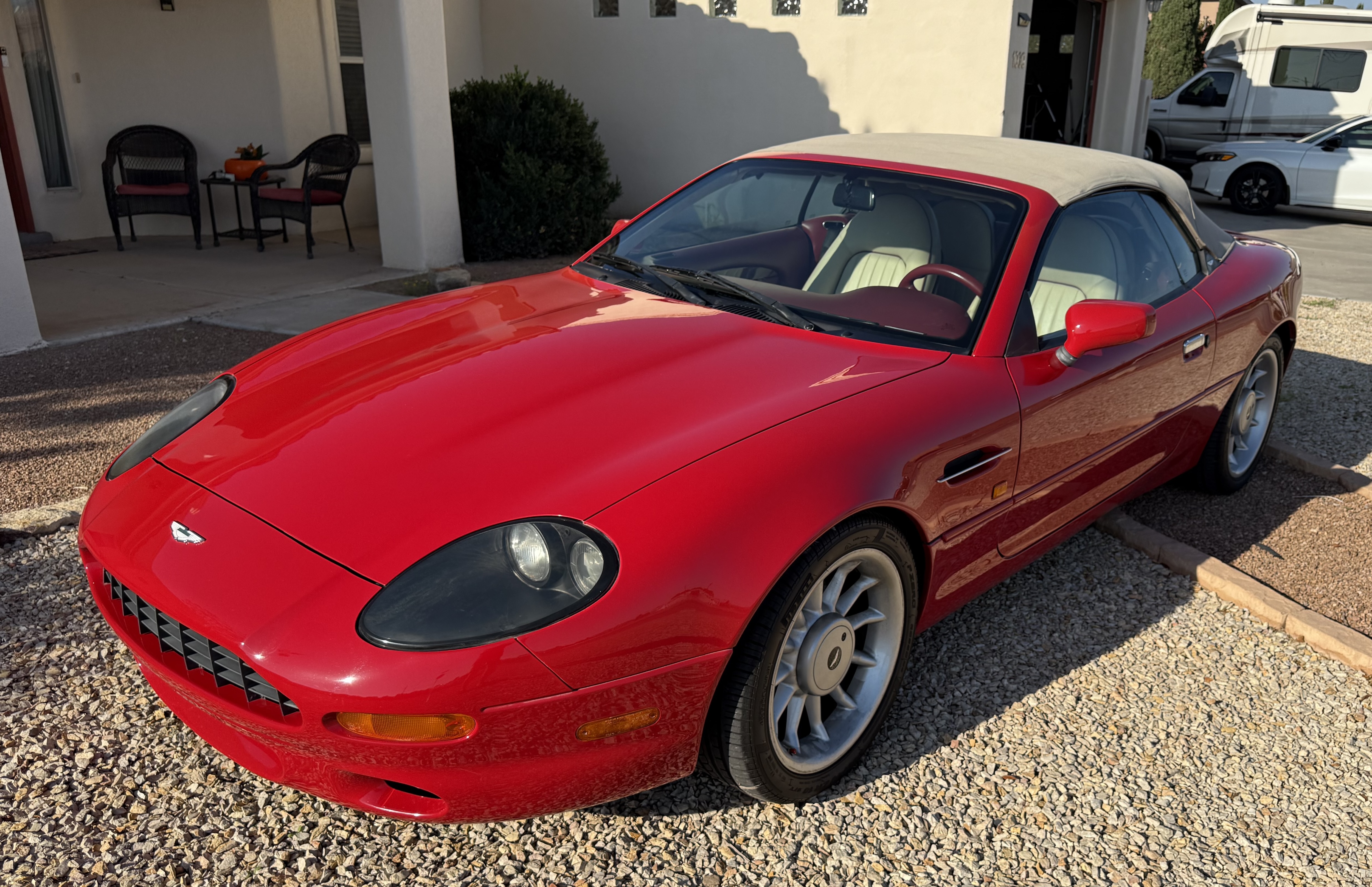 15k-Mile 1997 Aston Martin DB7 Volante