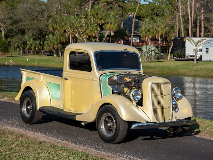 1936 Ford Custom Pickup