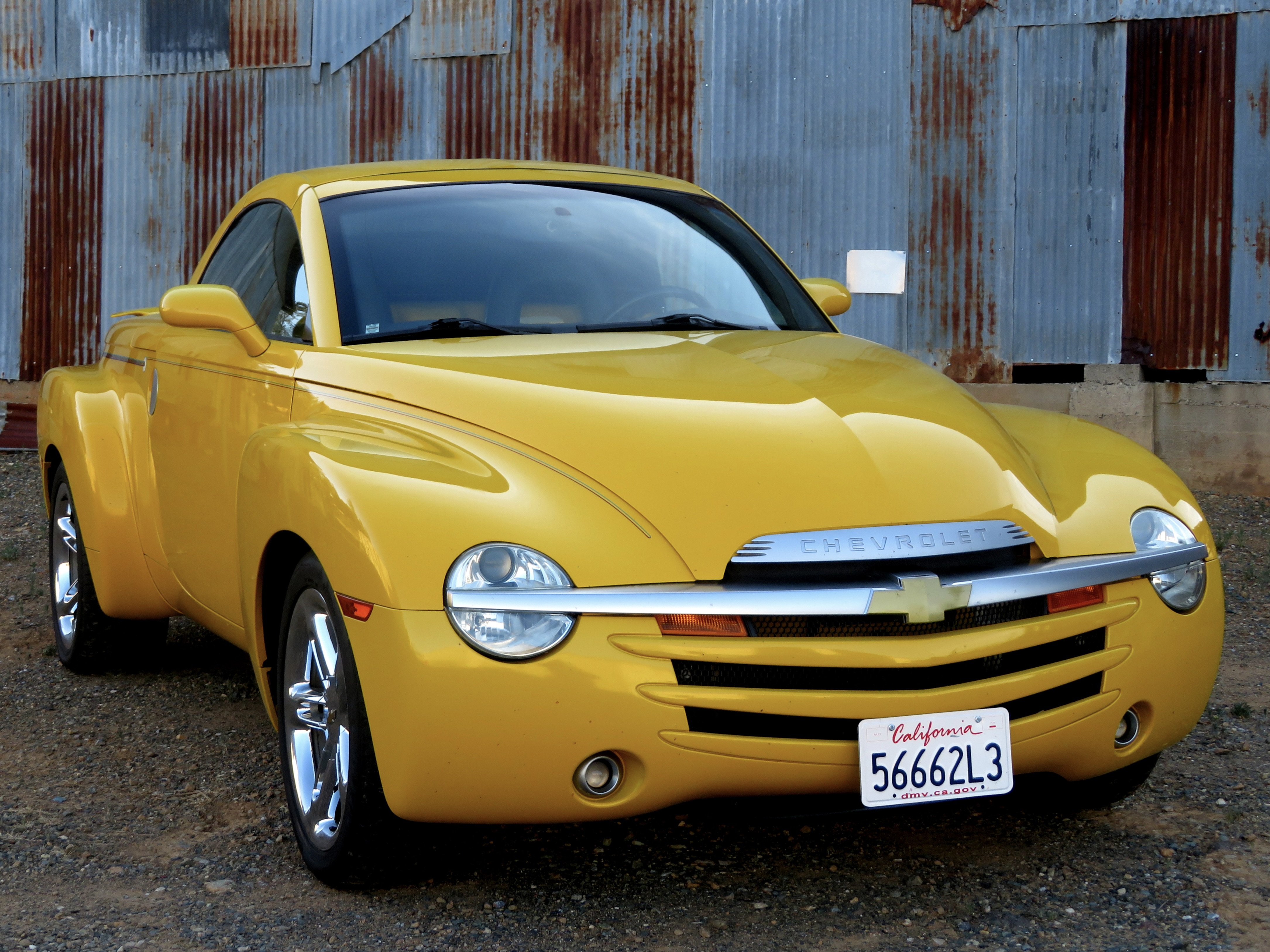 2005 Chevrolet SSR 6-Speed