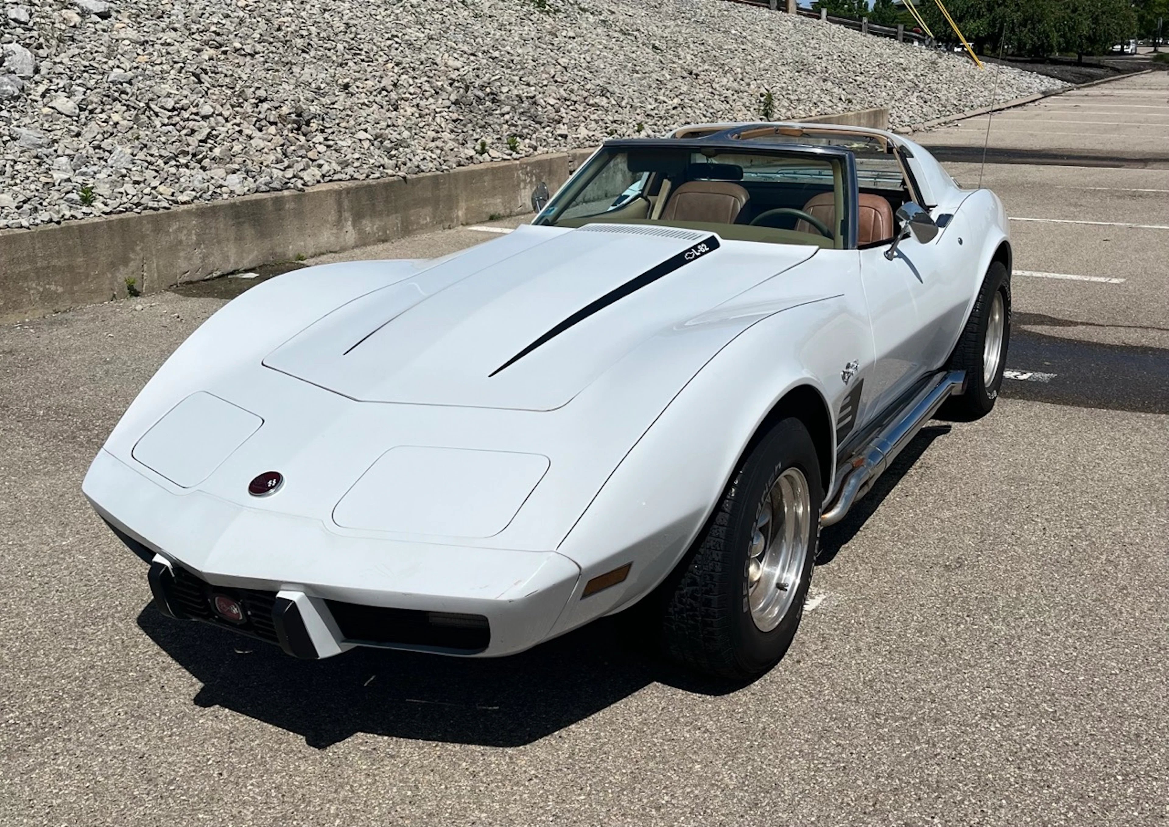1976 Chevrolet Corvette 5-Speed