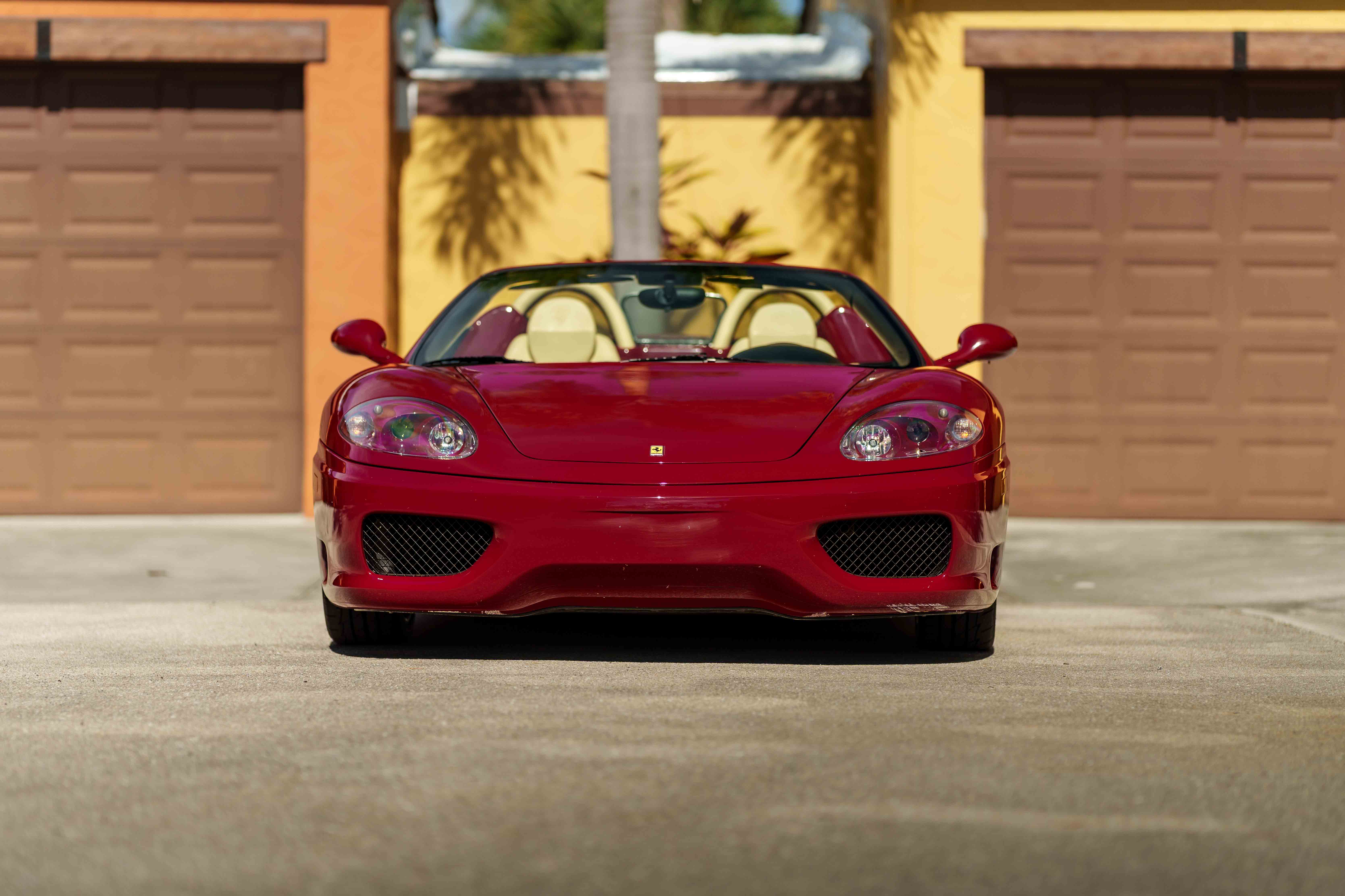 Ferrari36004