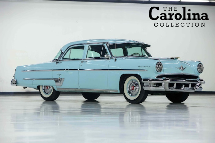1954 Lincoln Capri Special Custom Four-Door Sedan