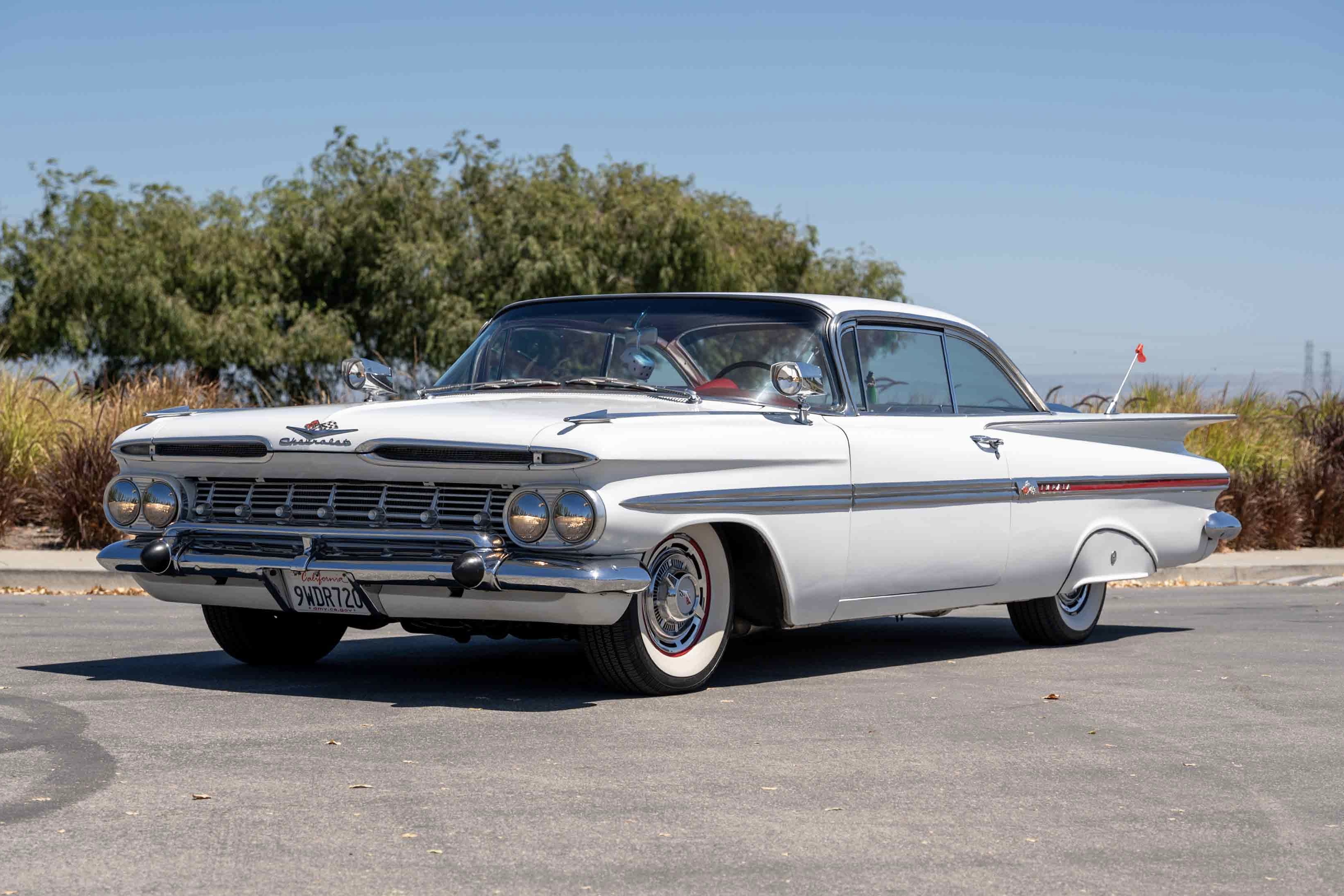 1959 Chevrolet Impala Sport Coupe 348