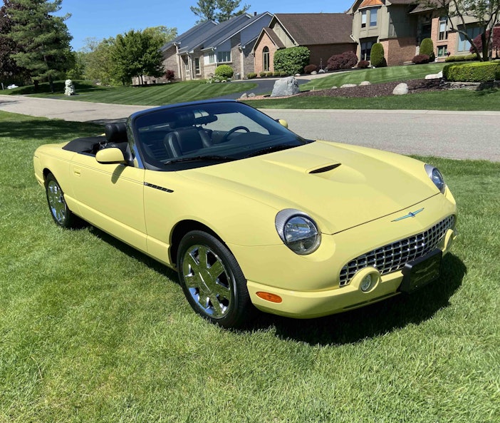 7k-Mile 2002 Ford Thunderbird