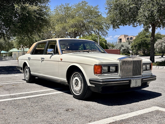 27k-Mile 1989 Rolls-Royce Silver Spur