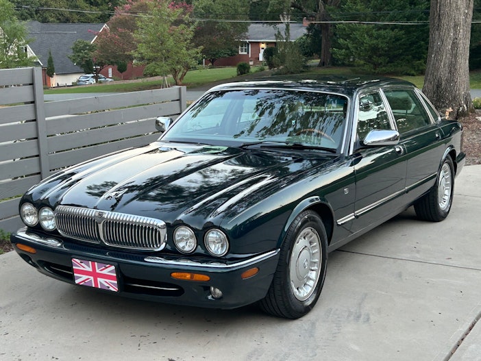 2000 Jaguar XJ Vanden Plas