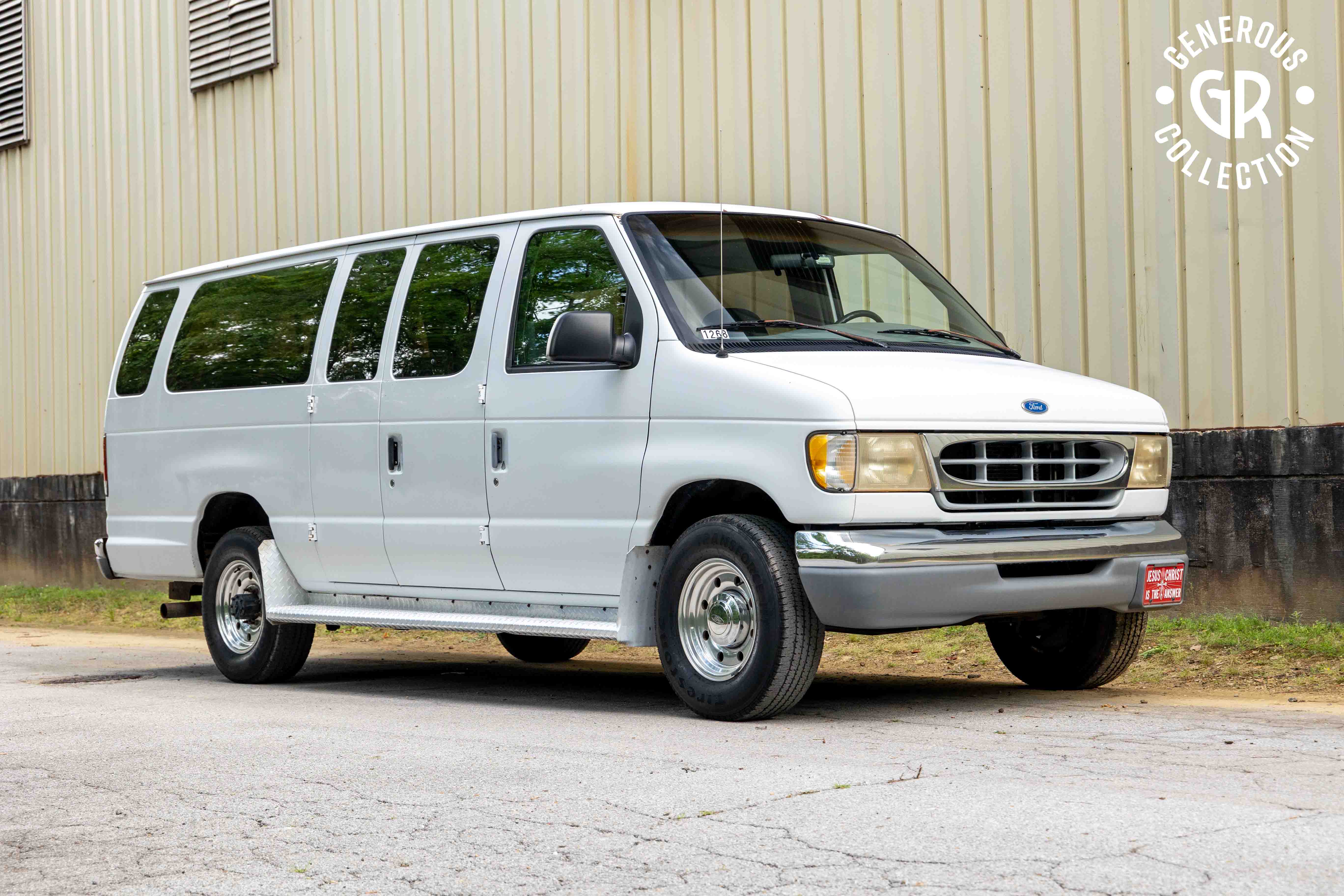 1997 Ford E-350 Club Wagon XLT 14-Passenger Van