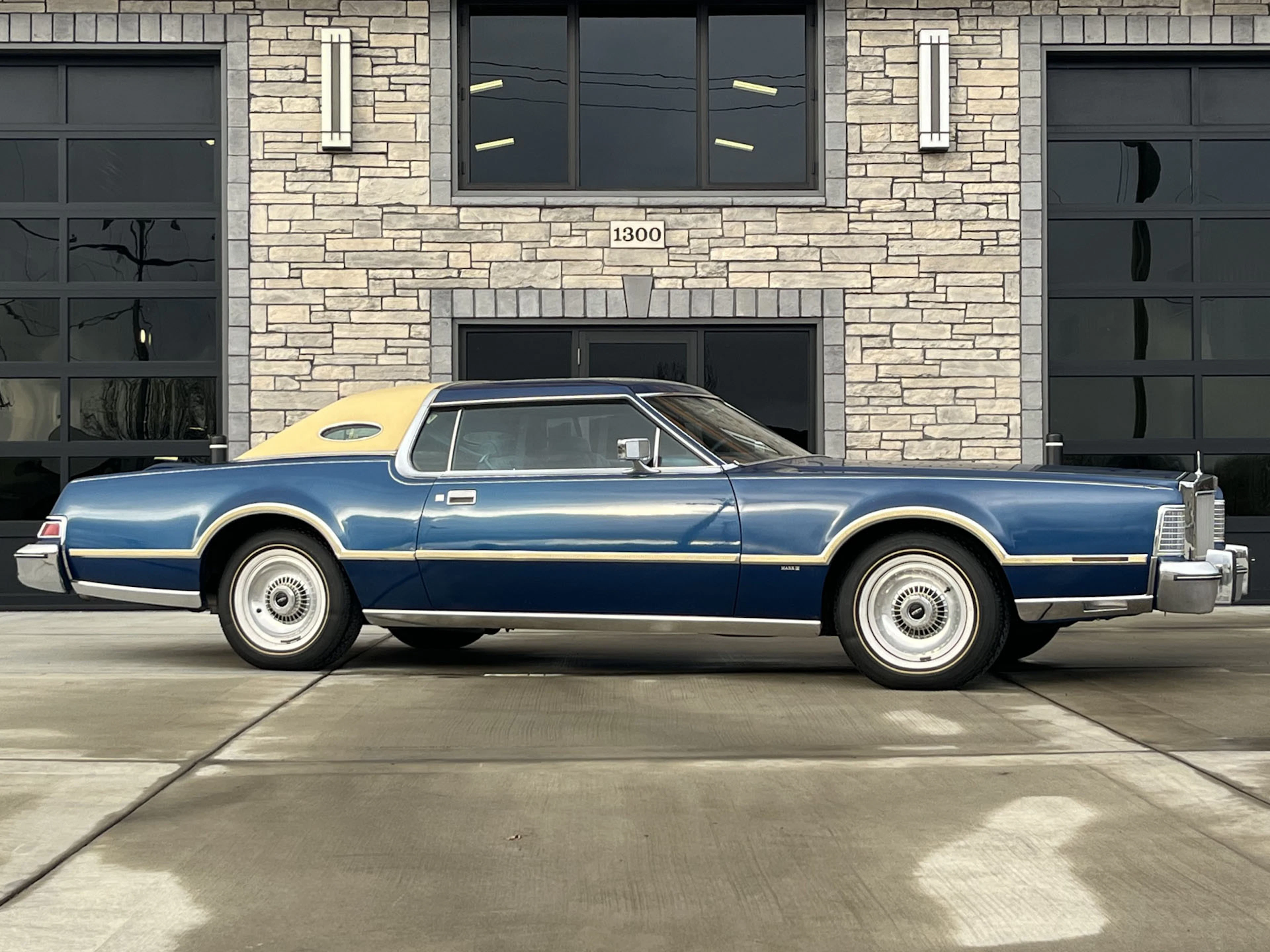 1976 Lincoln Continental Mark IV Bill Blass Designer Edition