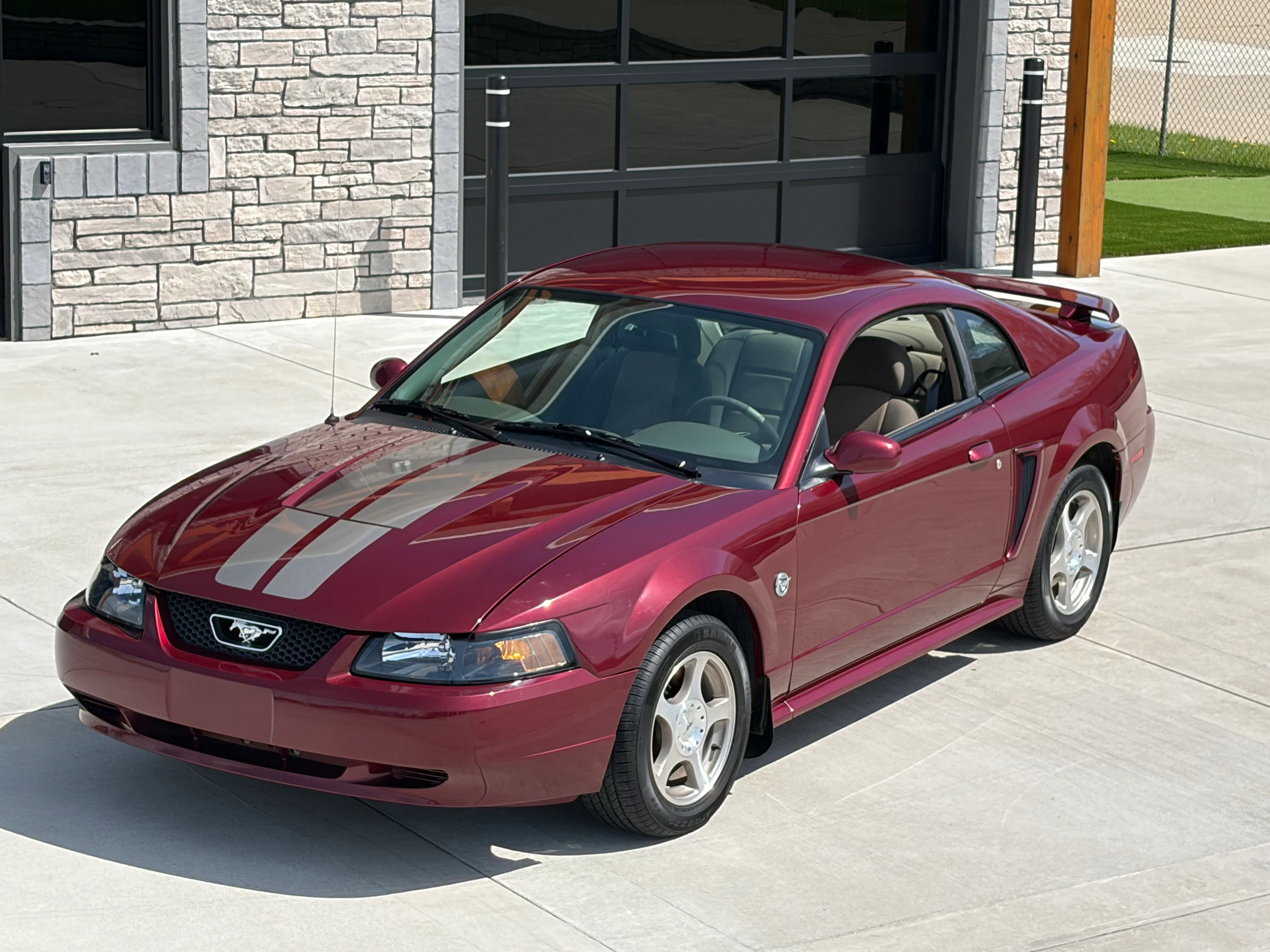 5k-Mile 2004 Ford Mustang Coupe 40th Anniversary