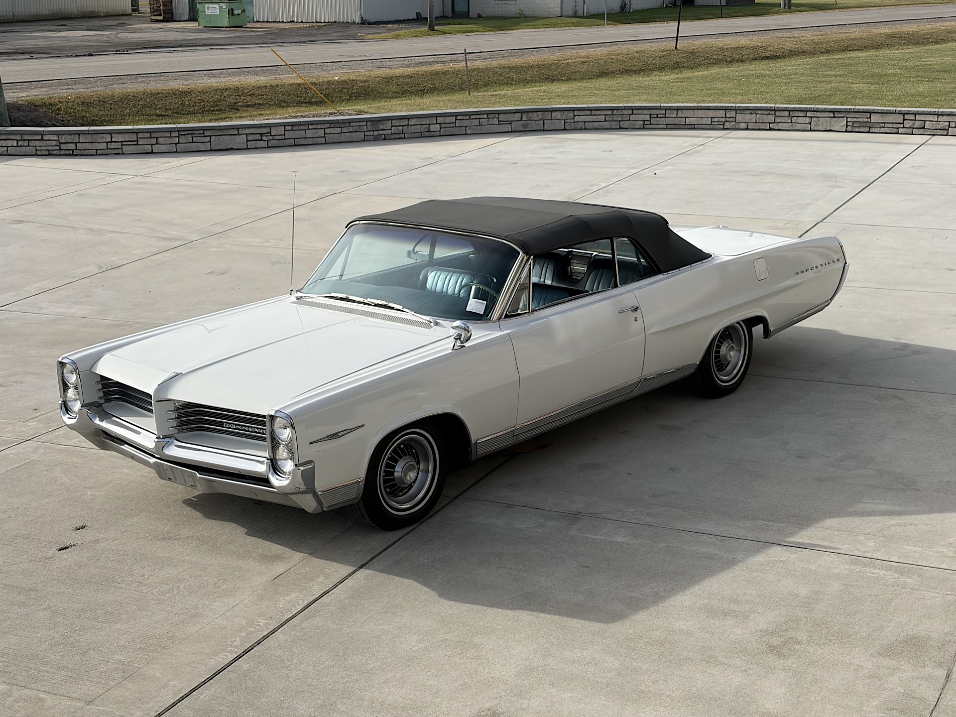 1964 Pontiac Bonneville Convertible 389