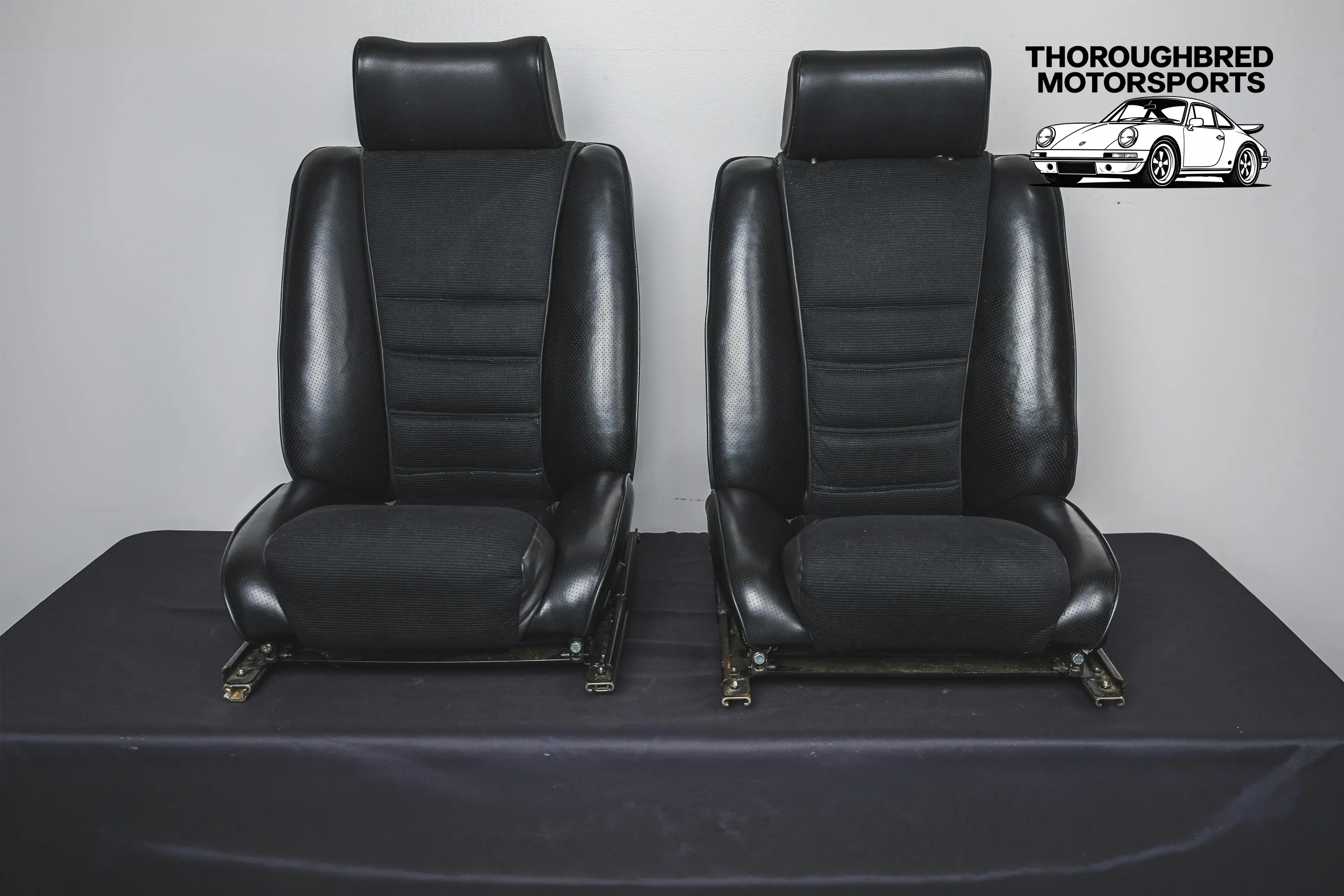 Recaro Sport Seats for Porsche 911 (Lot 6)