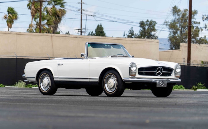 1966 Mercedes-Benz 230 SL
