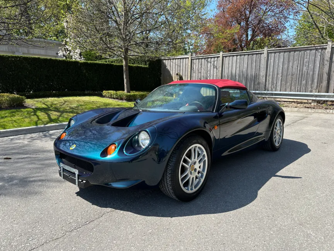 12k-Mile 2000 Lotus Elise S1 5-Speed