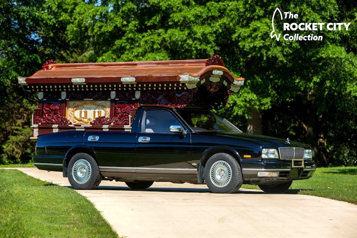 1995 Nissan Cima Hearse