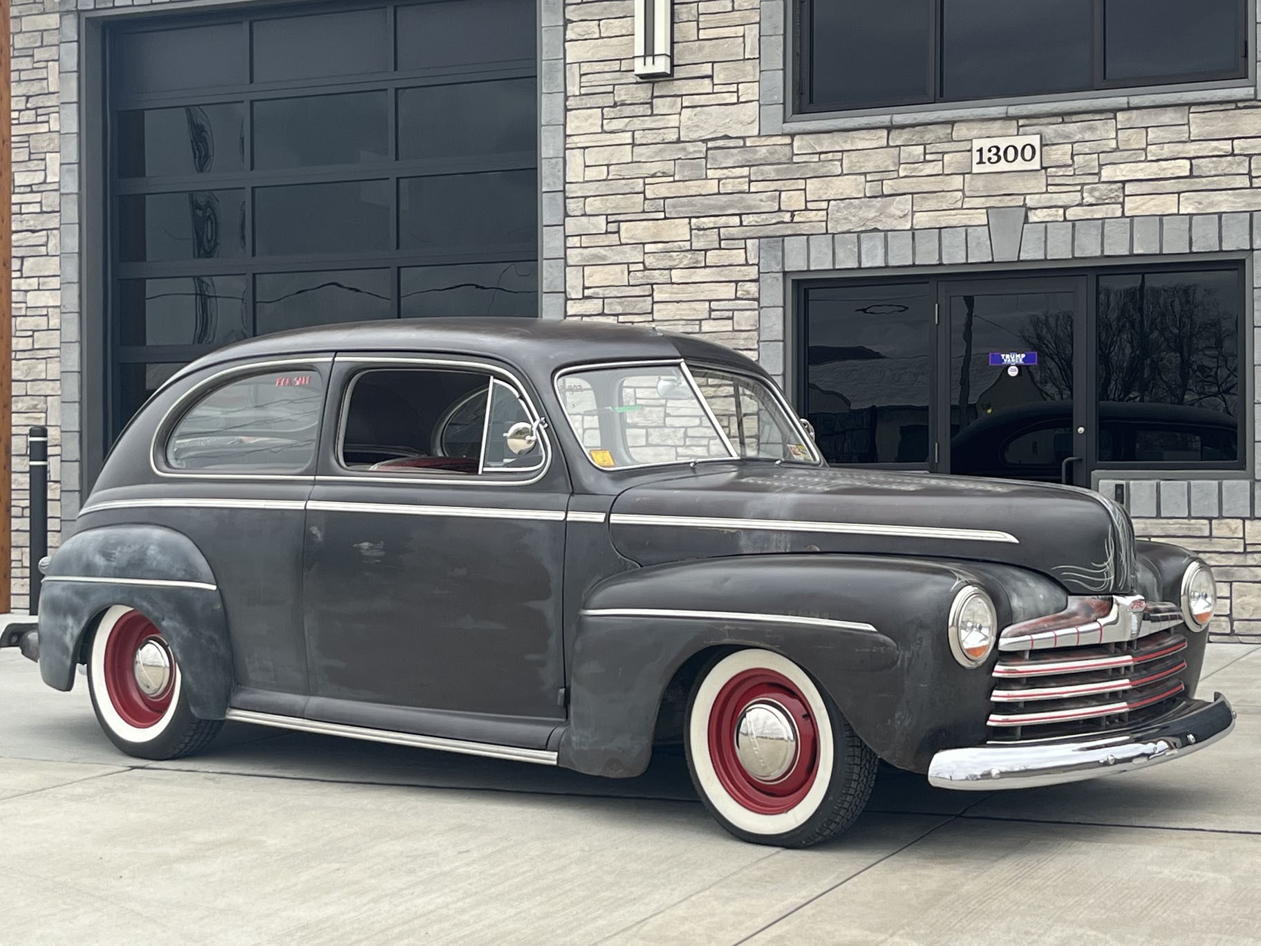 Modified 1946 Ford DeLuxe Tudor Sedan