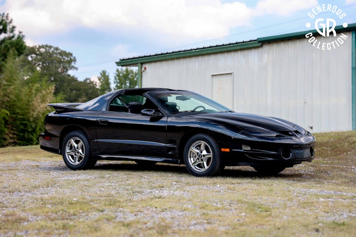 2000 Pontiac Firebird Trans Am Coupe 6-Speed