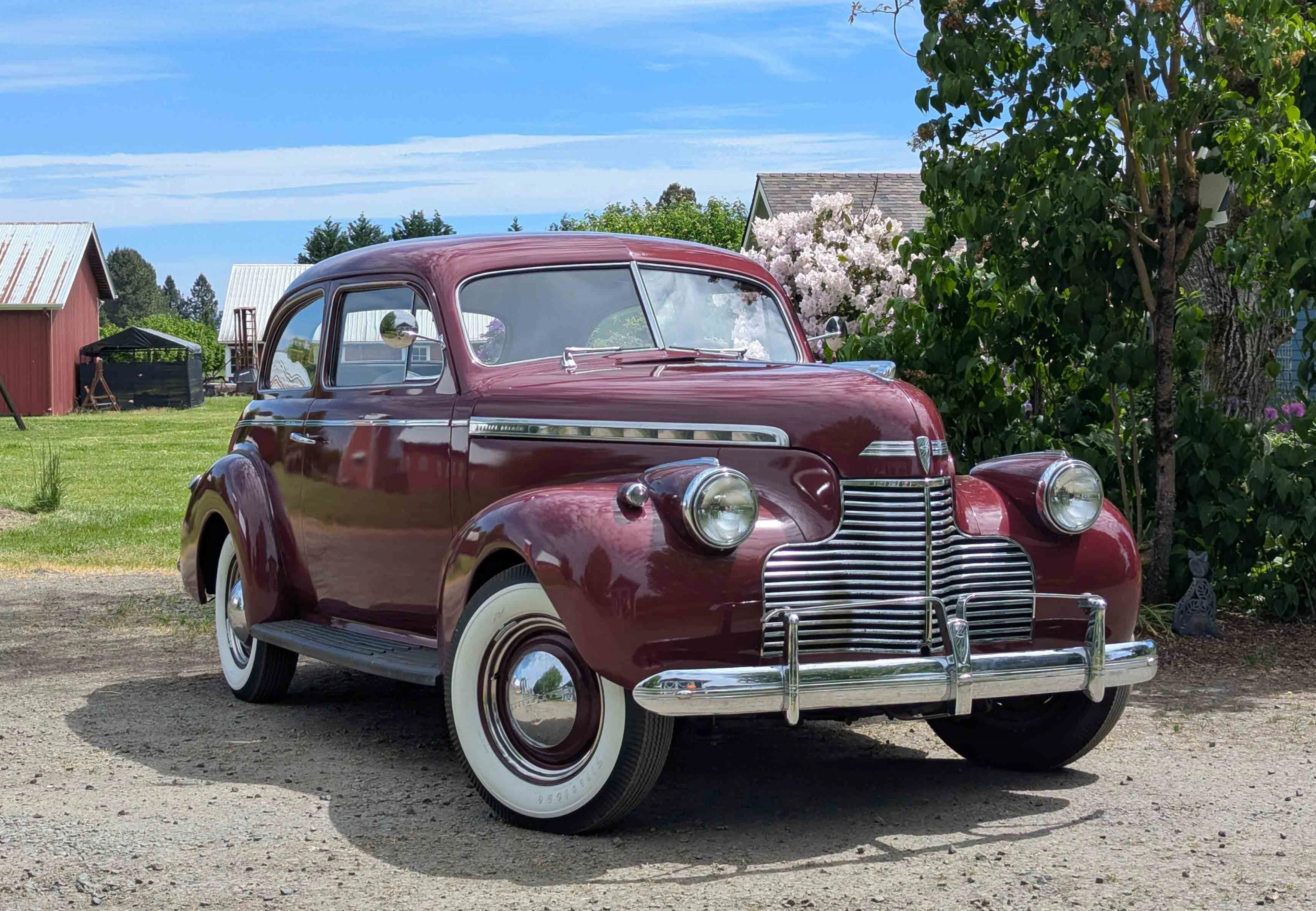 1940 Chevrolet Special DeLuxe Town Sedan