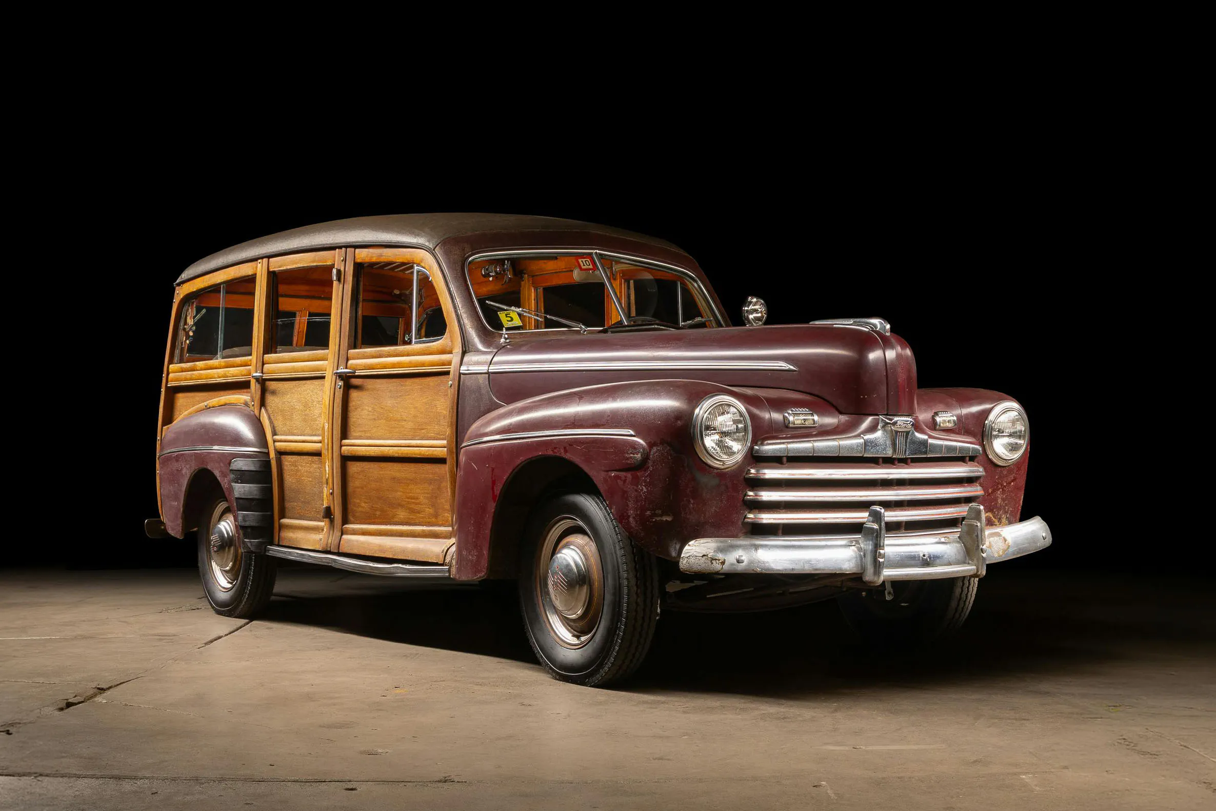 1946 Ford Super Deluxe Station Wagon