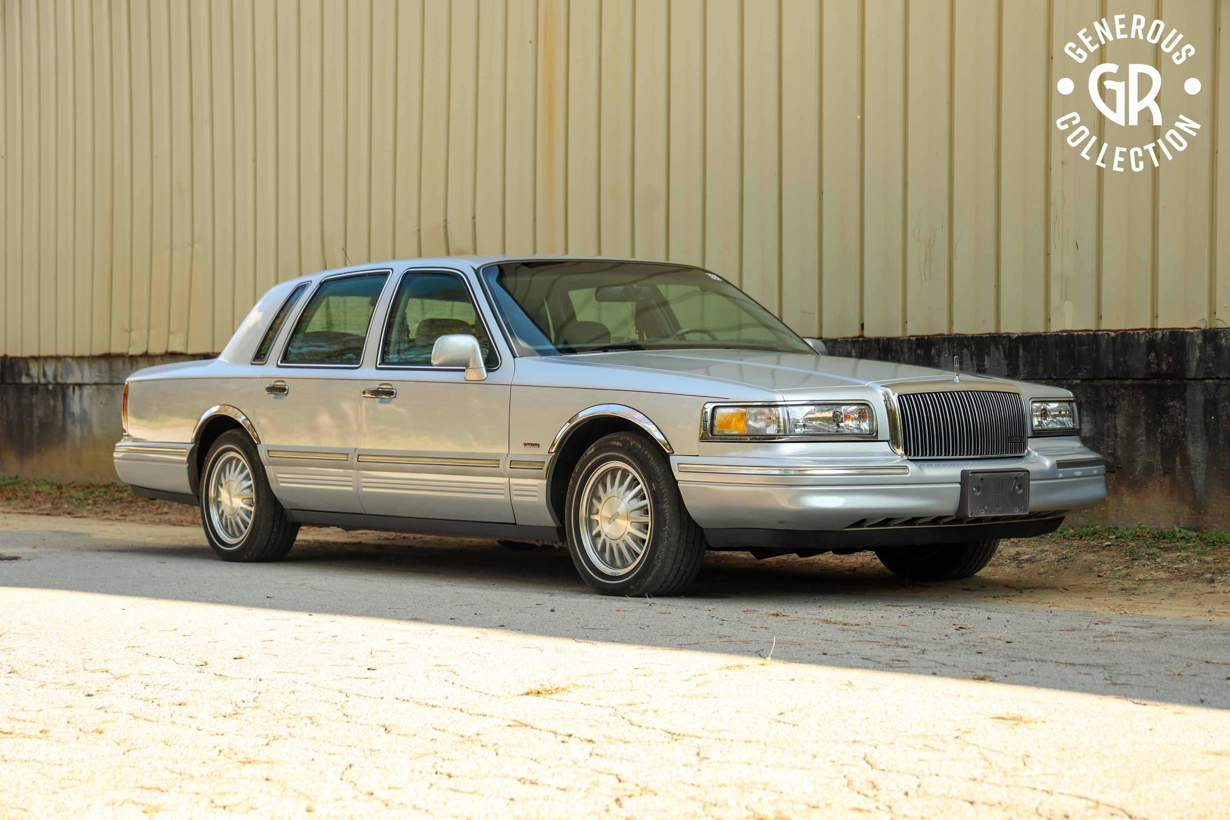 65k-Mile 1996 Lincoln Town Car Cartier Series