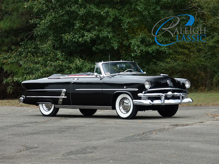 35k-Mile 1953 Ford Crestline Sunliner