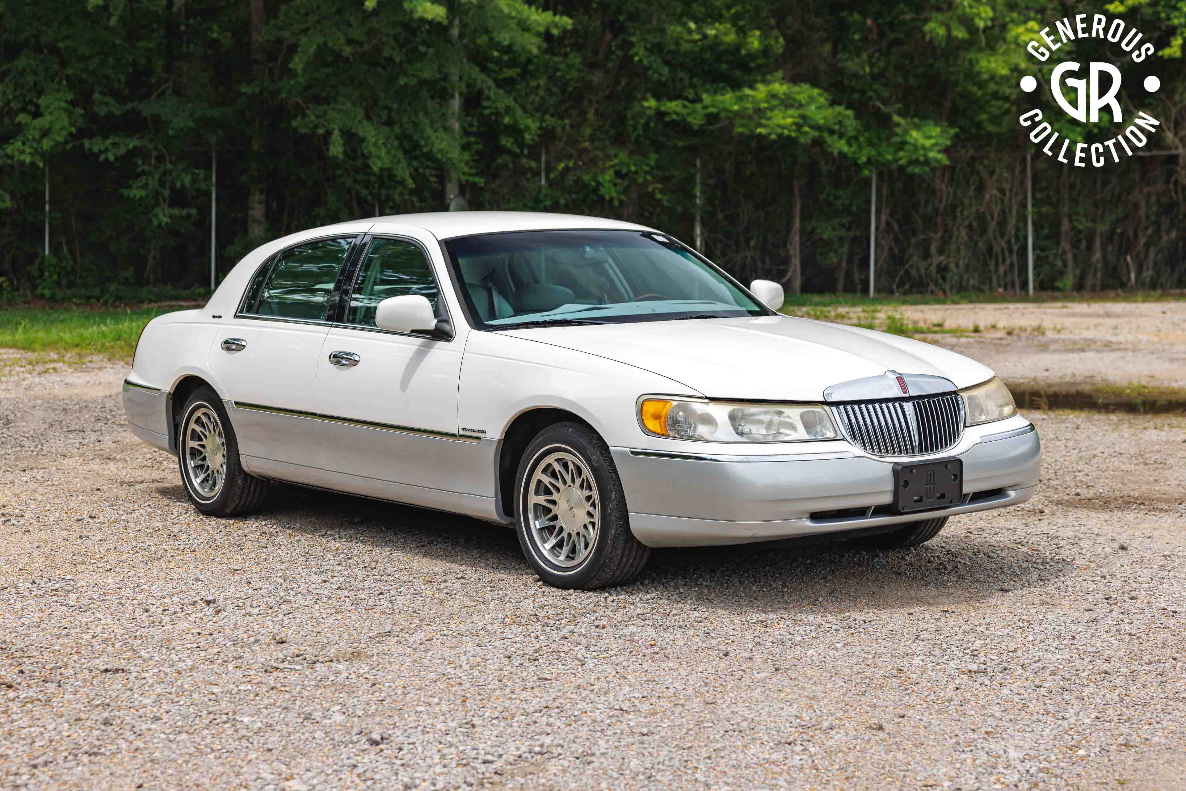 2001 Lincoln Town Car Signature Series Project