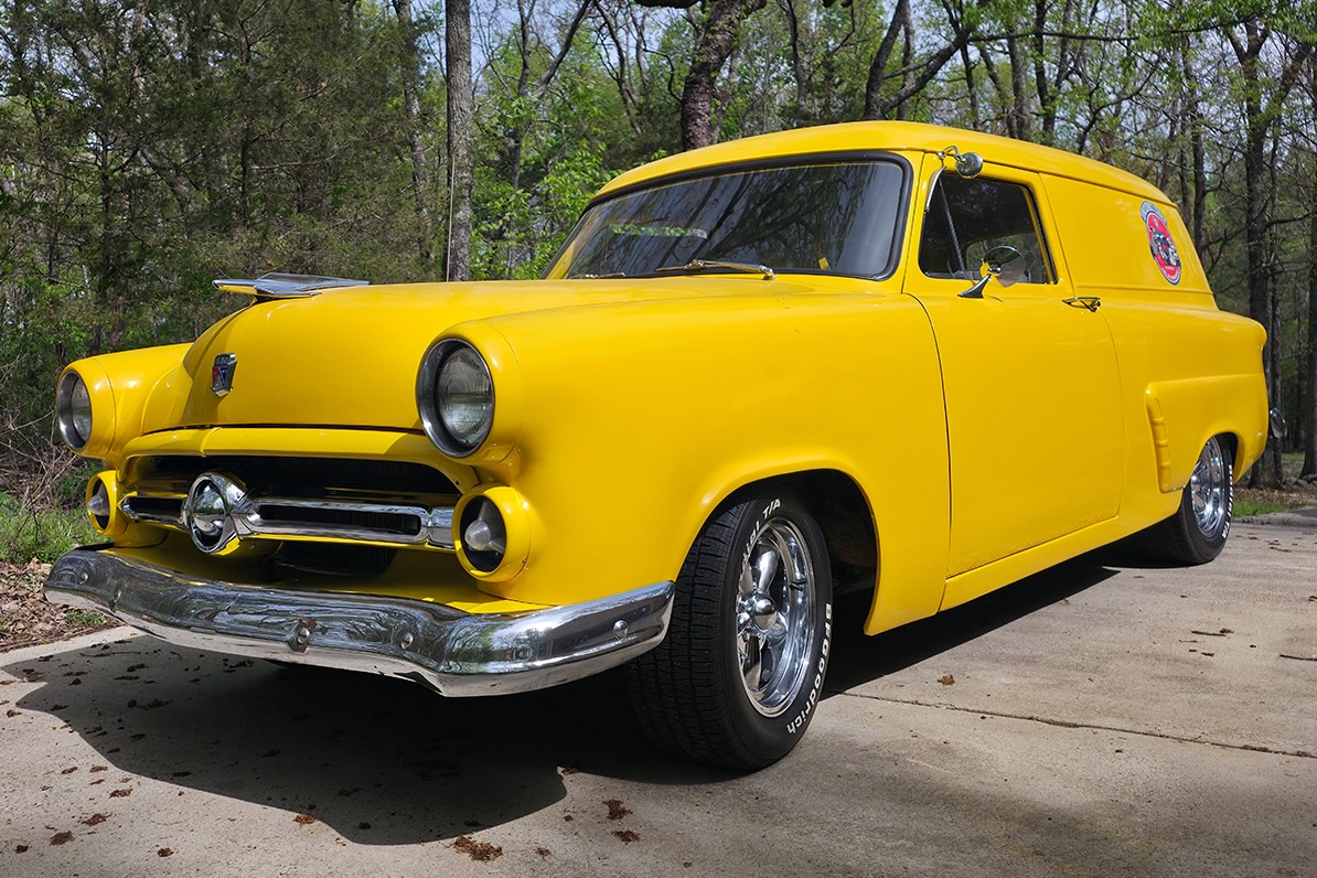 1952 Ford Courier Sedan Delivery 3-Speed