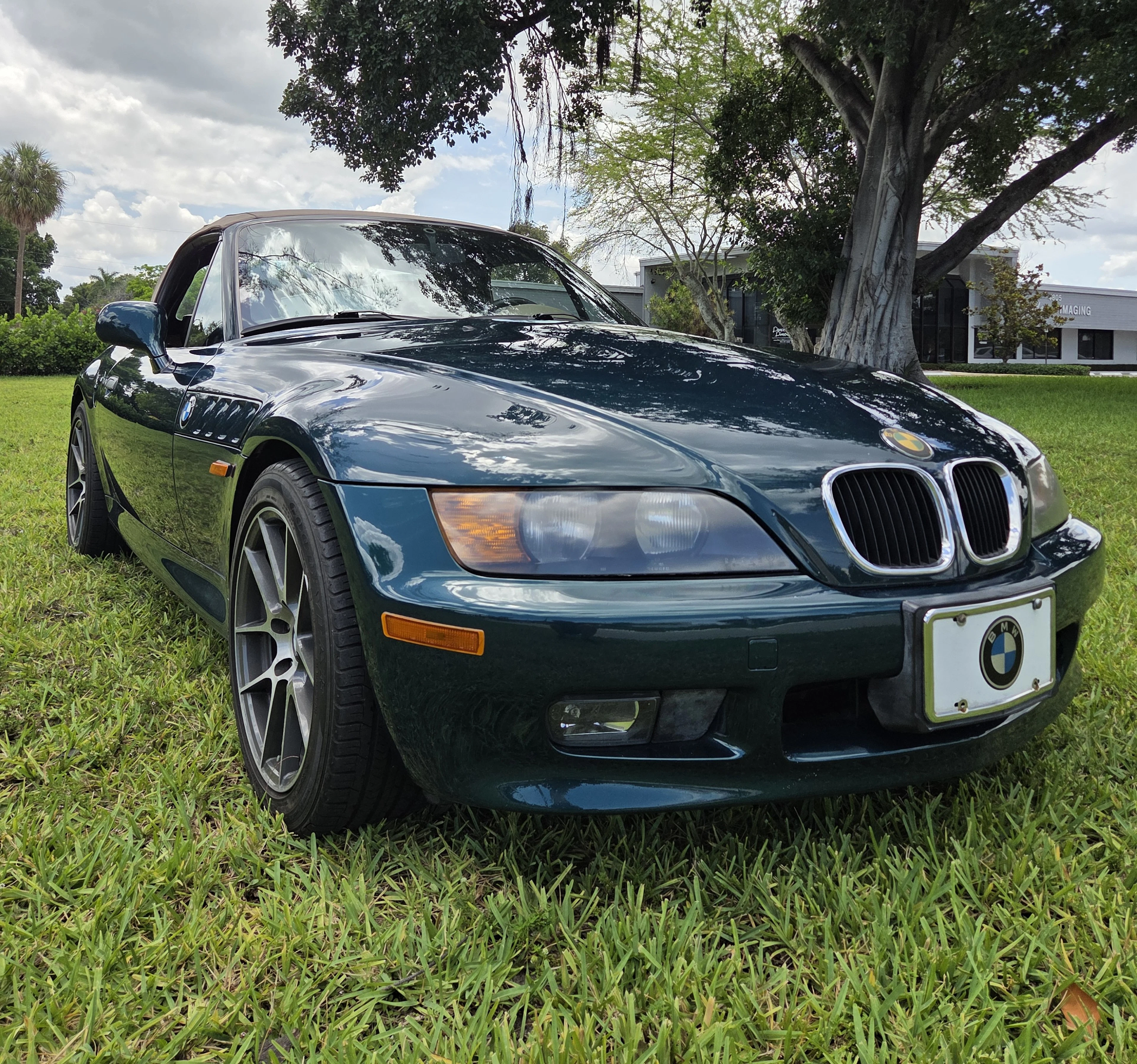 1997 BMW Z3 1.9 5-Speed