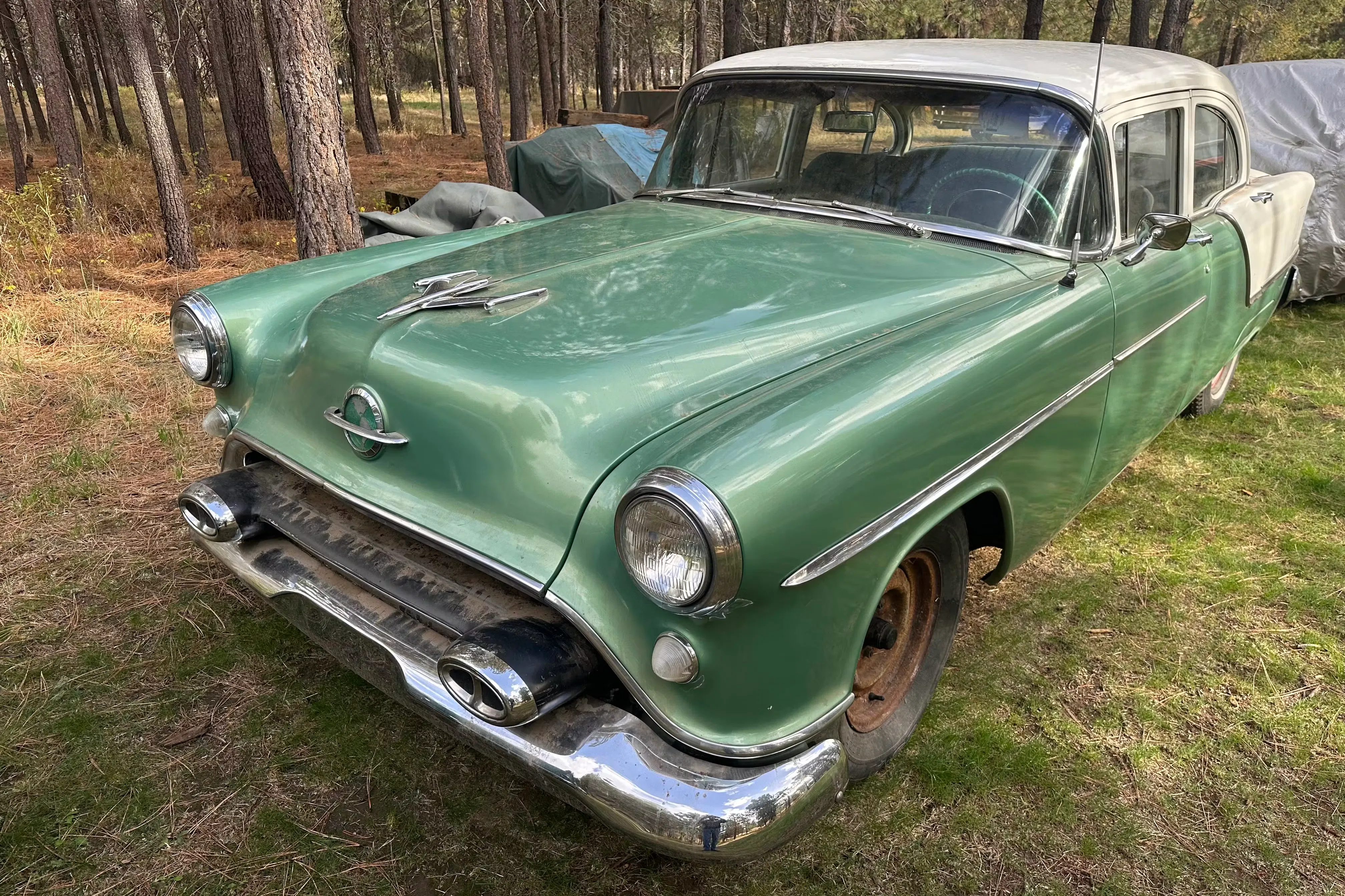 1954 Oldsmobile 88 Deluxe Sedan