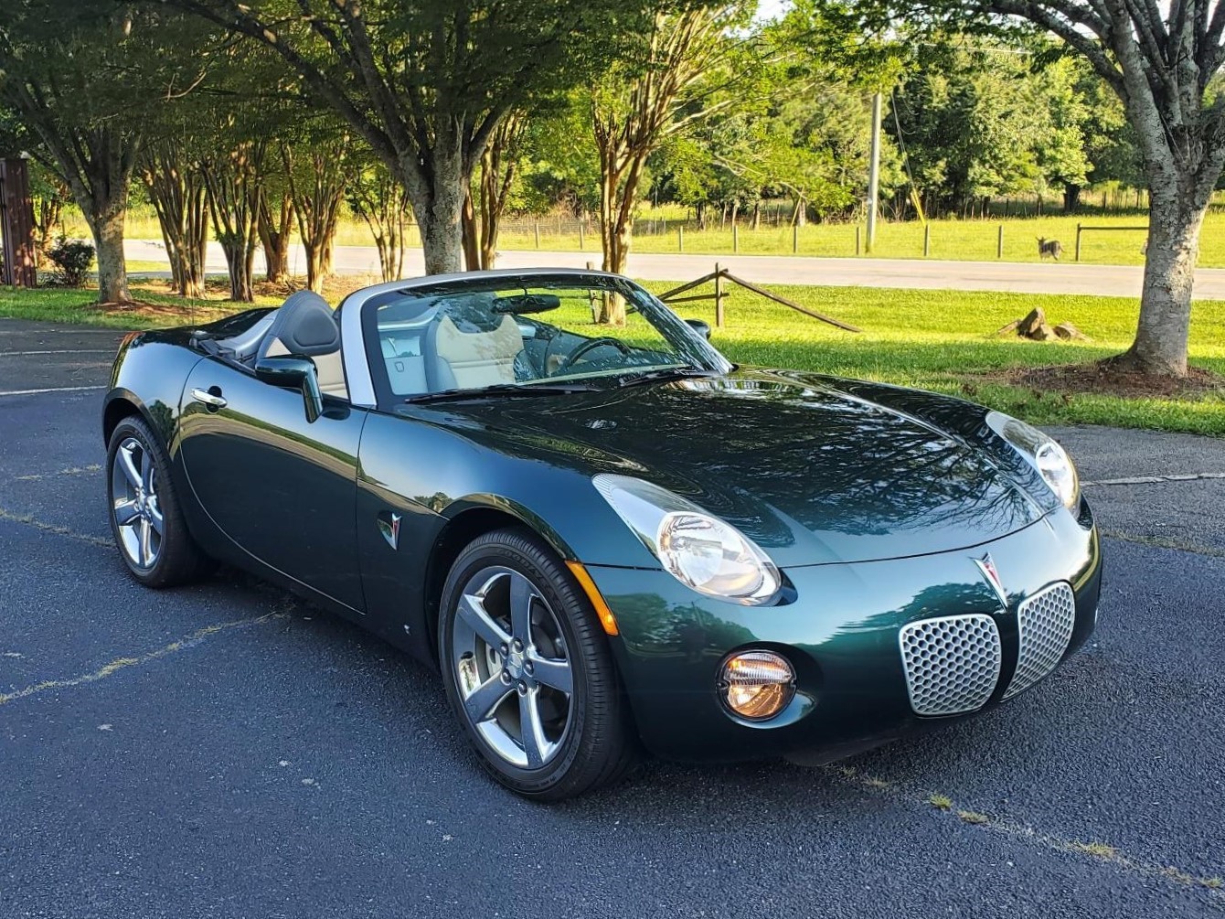 15k-Mile 2007 Pontiac Solstice