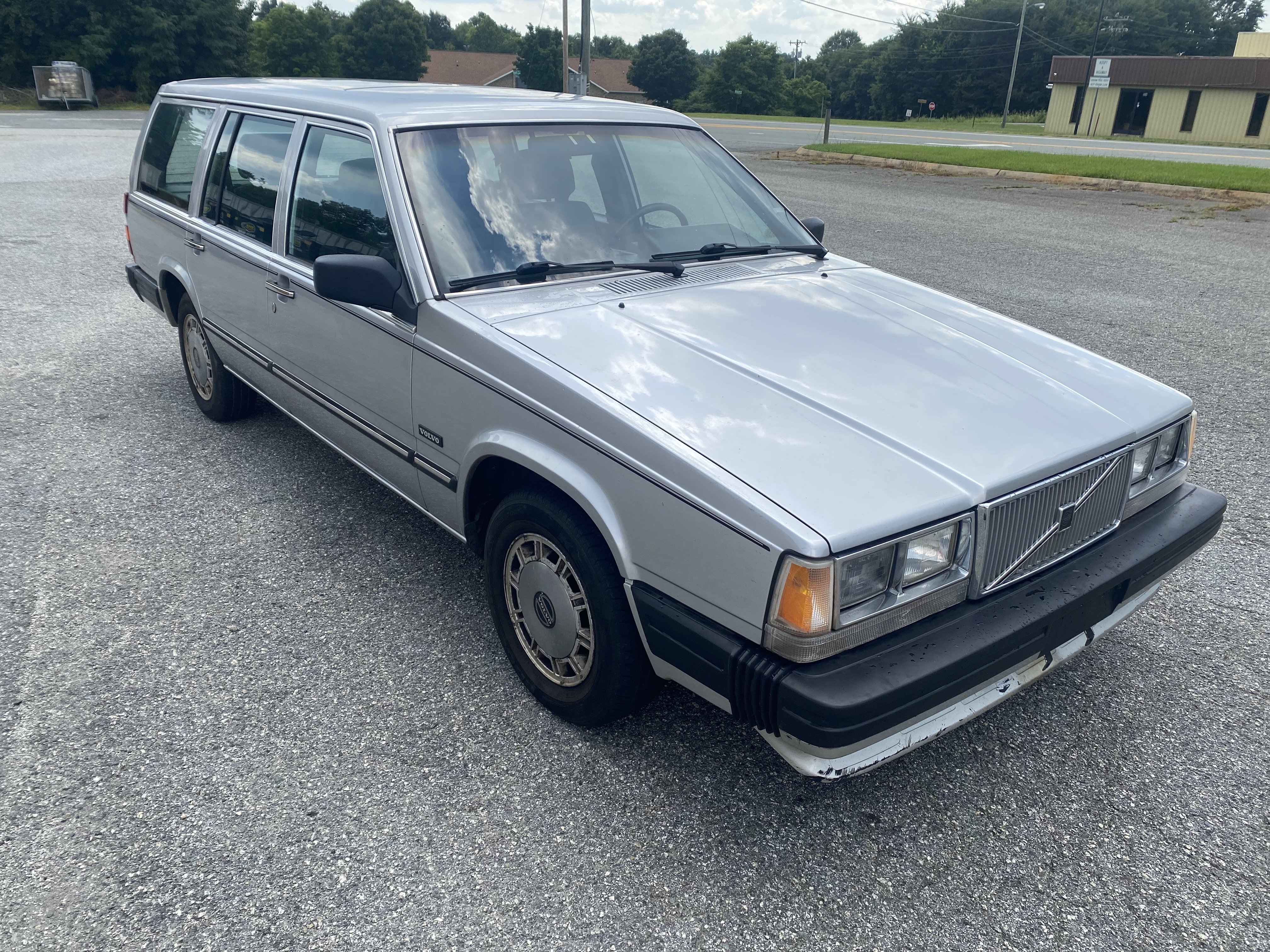 1988 Volvo 740 GLE Wagon