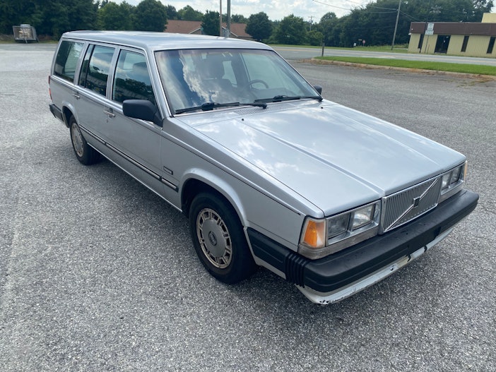 1988 Volvo 740 GLE Wagon