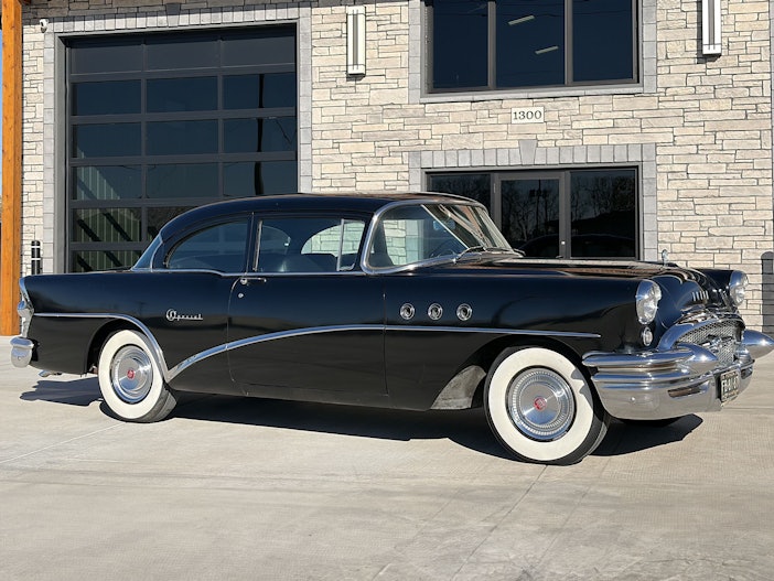 1955 Buick Special 2-Door Tourback Sedan