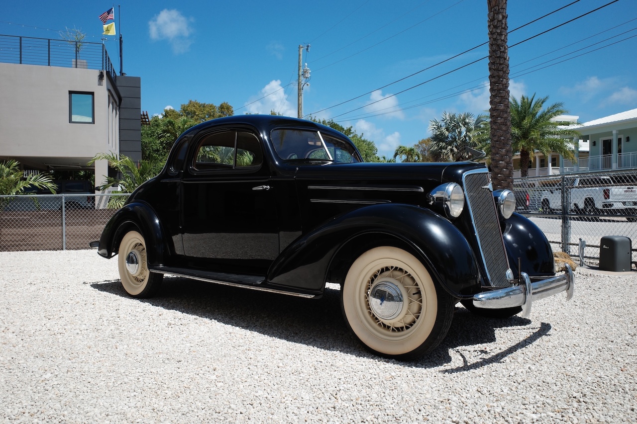 1935 Chevrolet Master De Luxe Coupe