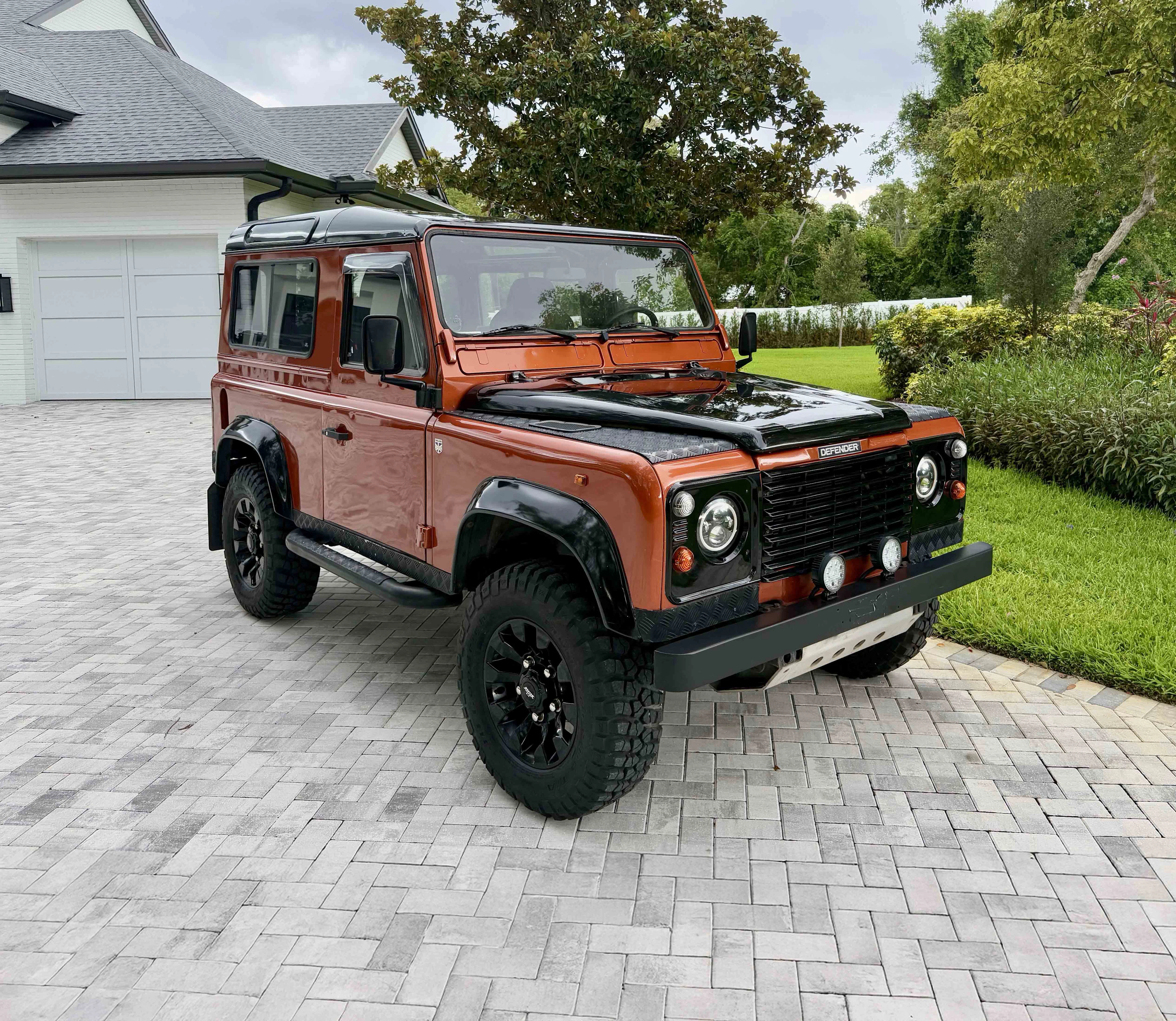 1997 Land Rover Defender 90 2.0-liter MPi Five-Speed