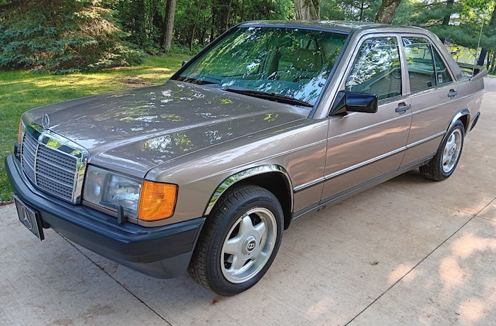 1987 Mercedes-Benz 190D 2.5 Turbo