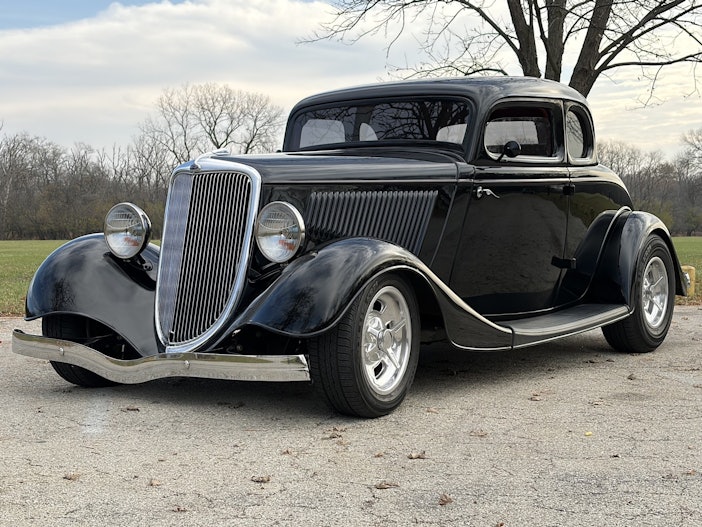 350-Powered, All-Steel-Bodied 1934 Ford 5-Window Coupe Street Rod