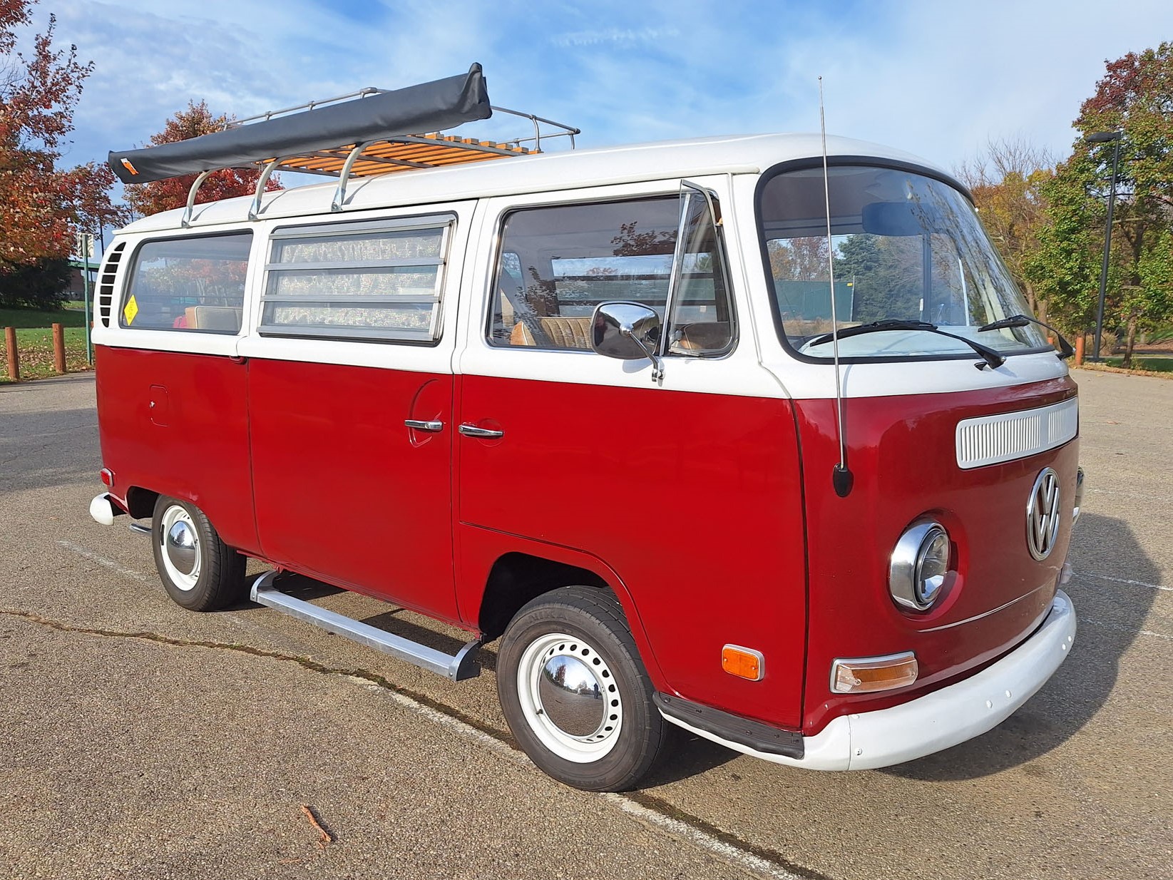 1971 Volkswagen Microbus with Camper Bed