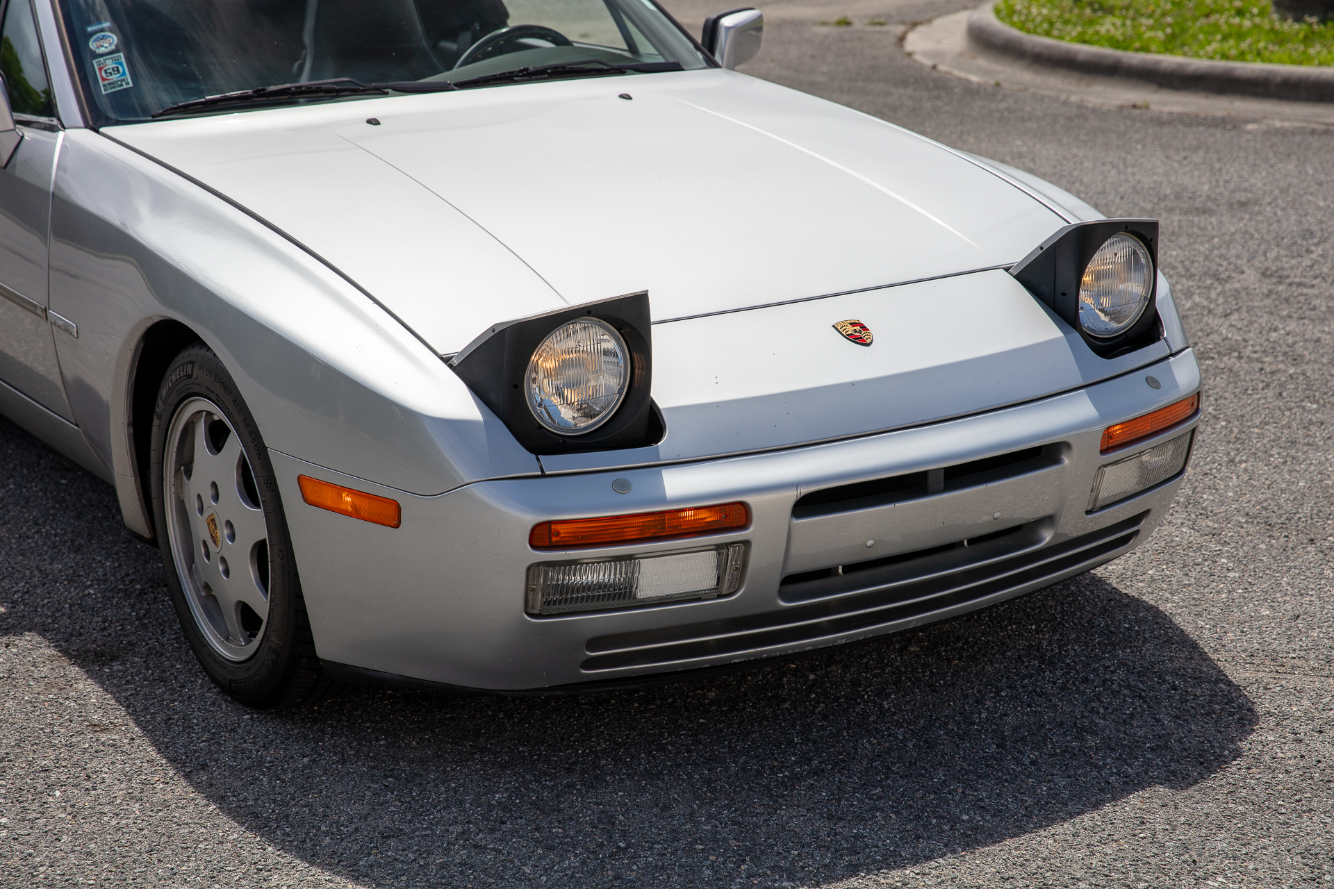 1990SilverPorscheConvertible98674x3