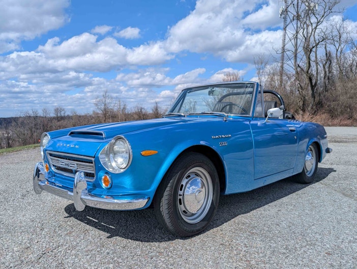 1969 Datsun 2000