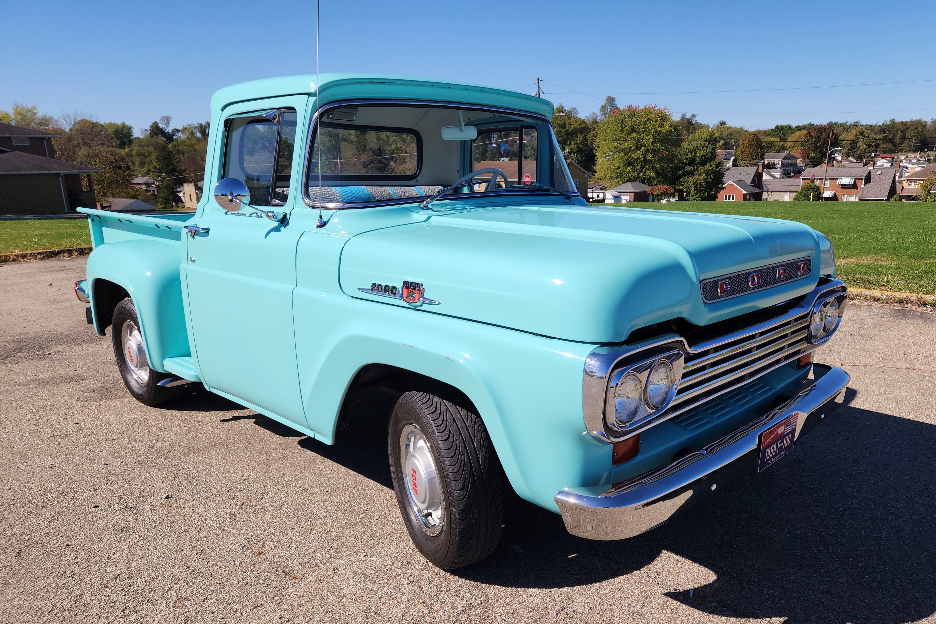 1959 Ford F-100 Custom Cab Flareside 3-Speed