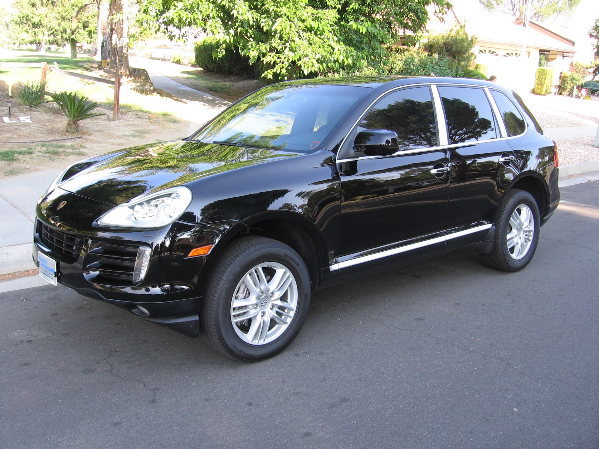 2009 Porsche Cayenne Six-Speed