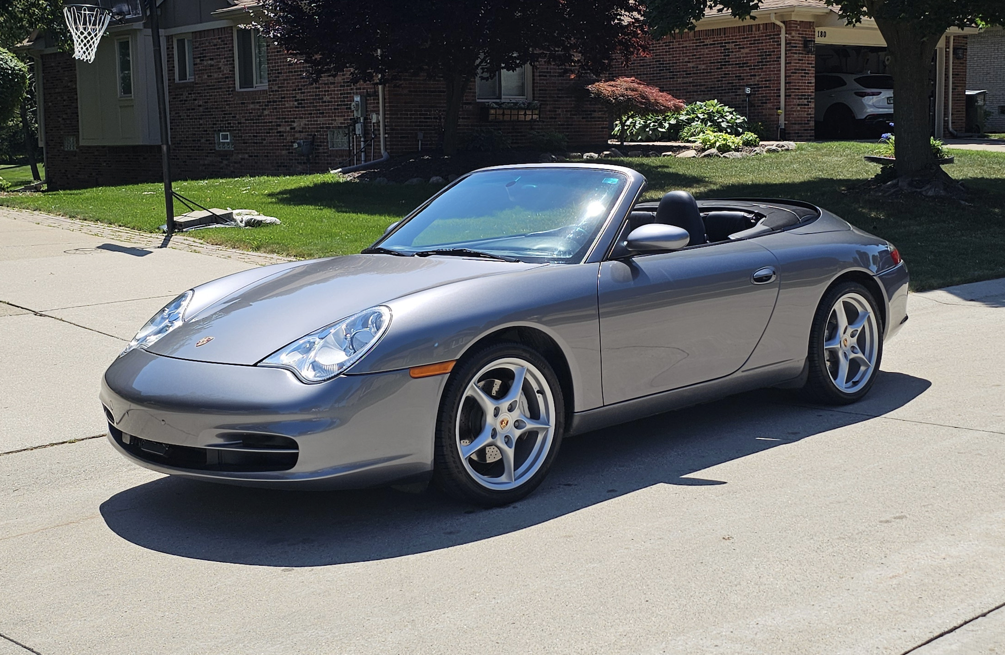 2003 Porsche 911 Carrera 4 Cabriolet