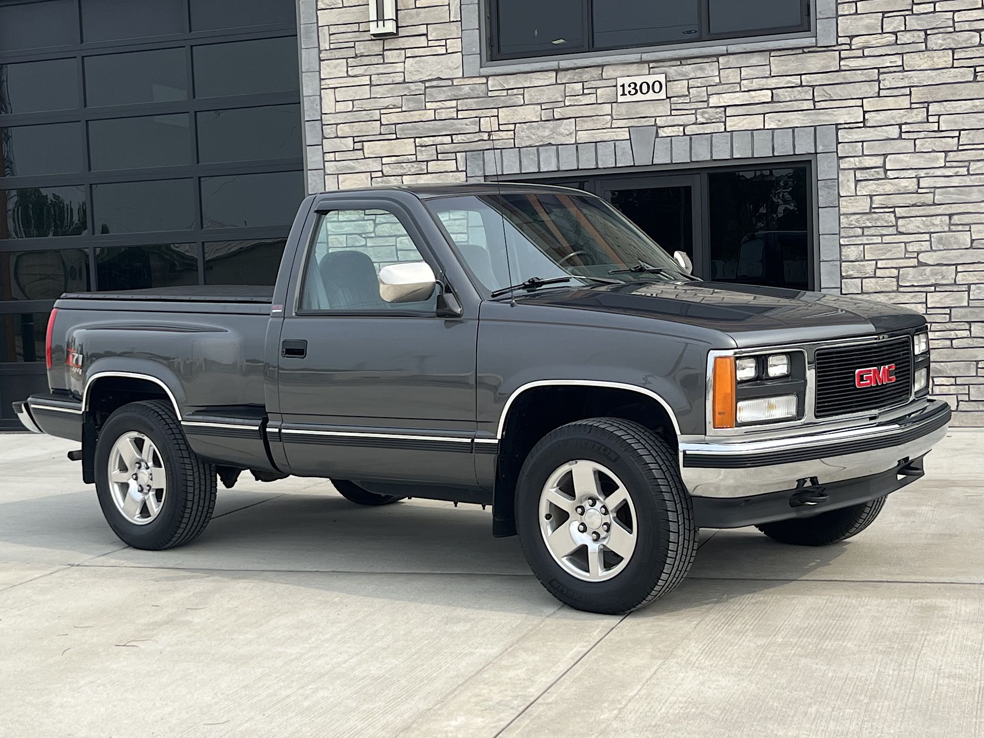 1989 GMC Sierra K1500 Z71 4x4 Stepside for sale | Hagerty Marketplace