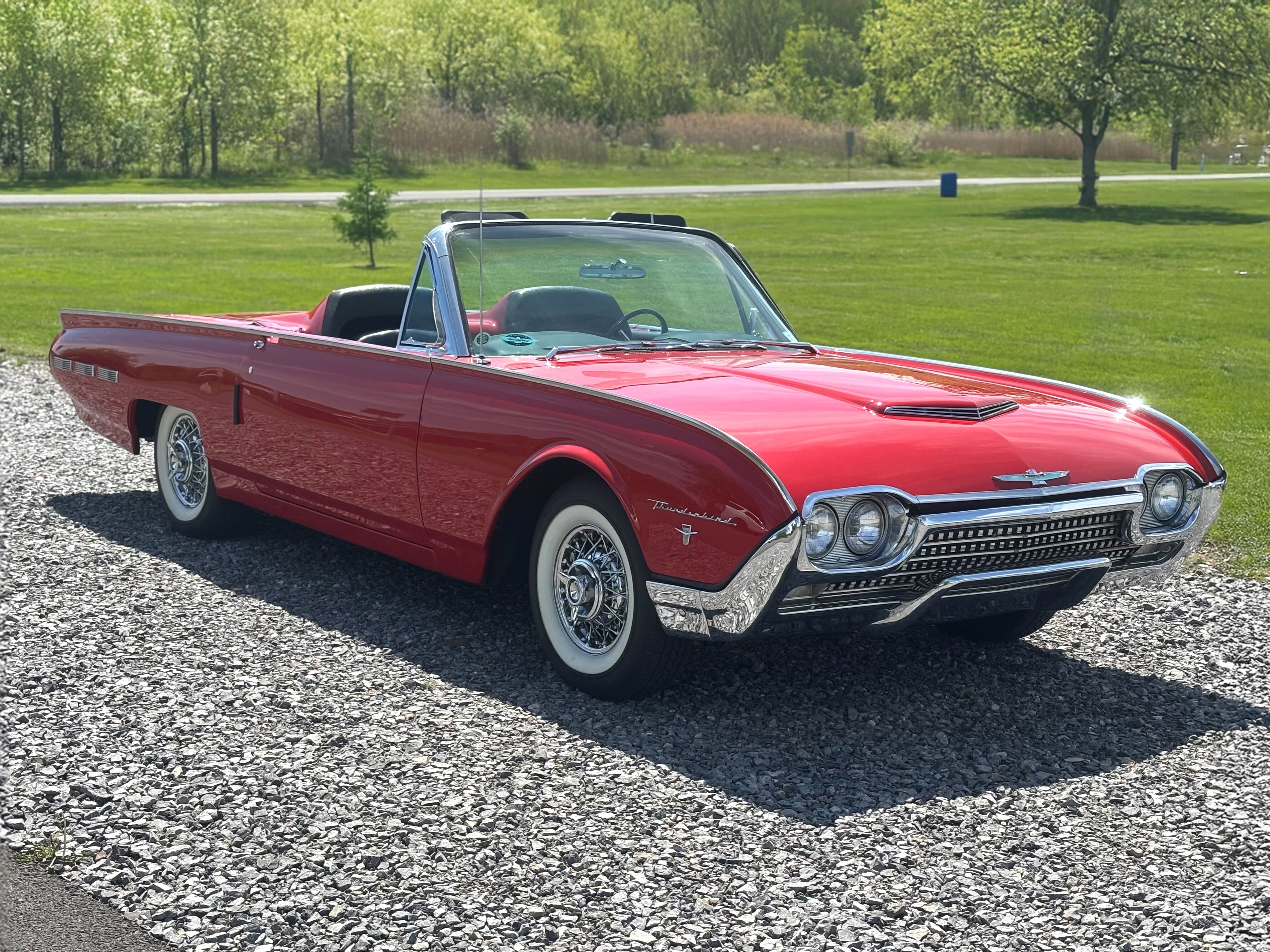 1962 Ford Thunderbird Sport Roadster