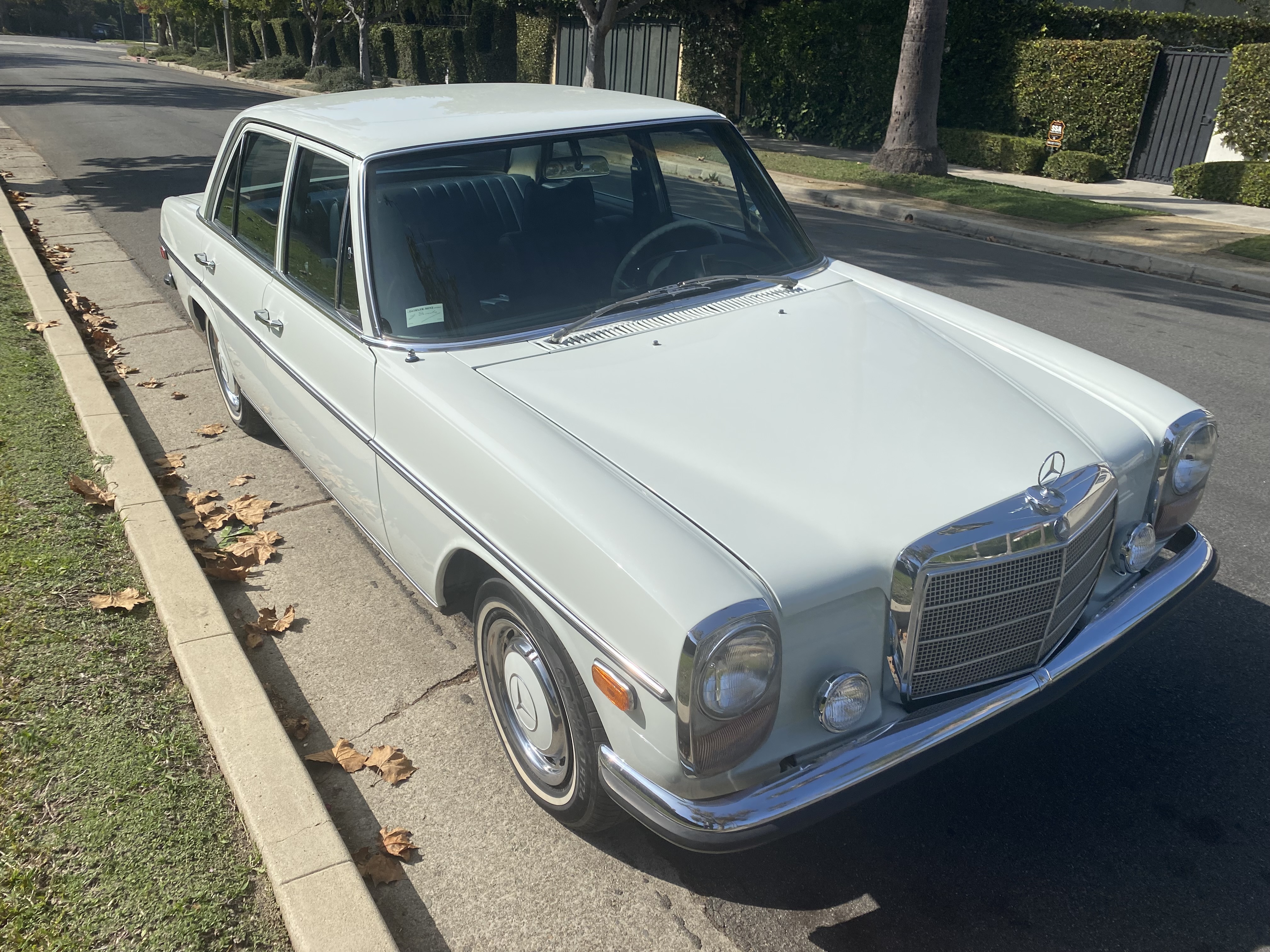 1971 Mercedes-Benz 220D